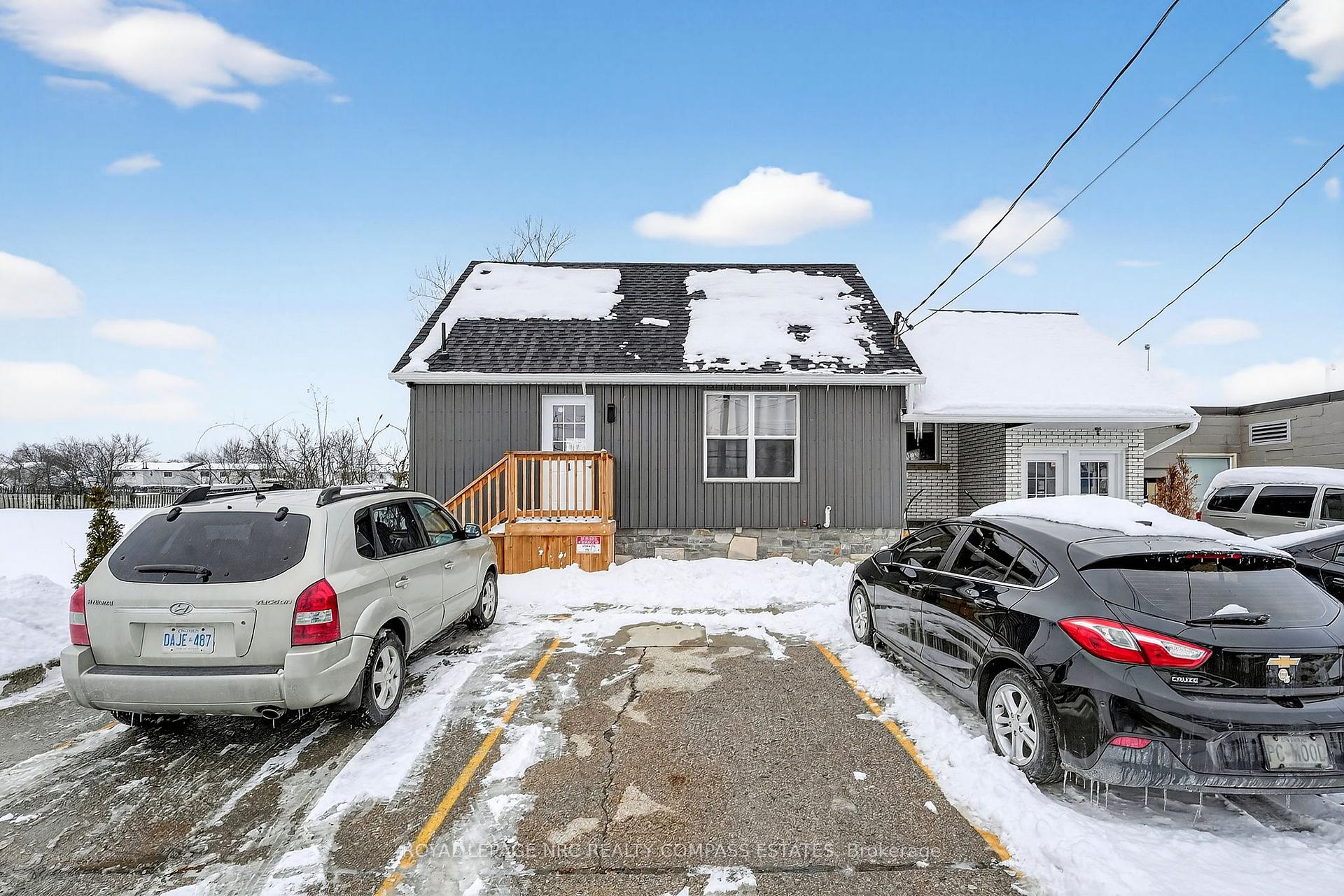 Photo 2 of Unit 1, 93 Hartzel Road, St. Catharines, Oakdale — HOMEH