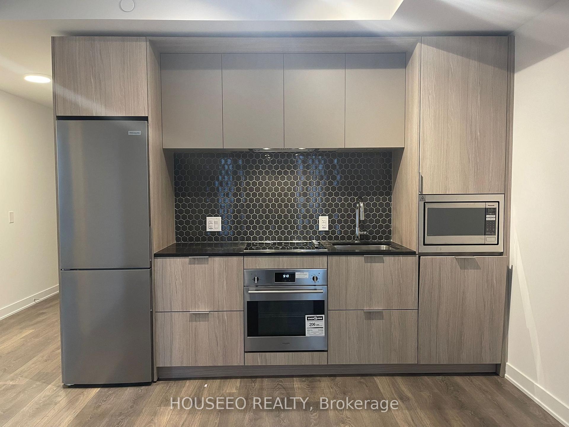 Photo 3 of Unit 823, 35 Tubman Avenue E, Toronto, Regent Park — HOMEH