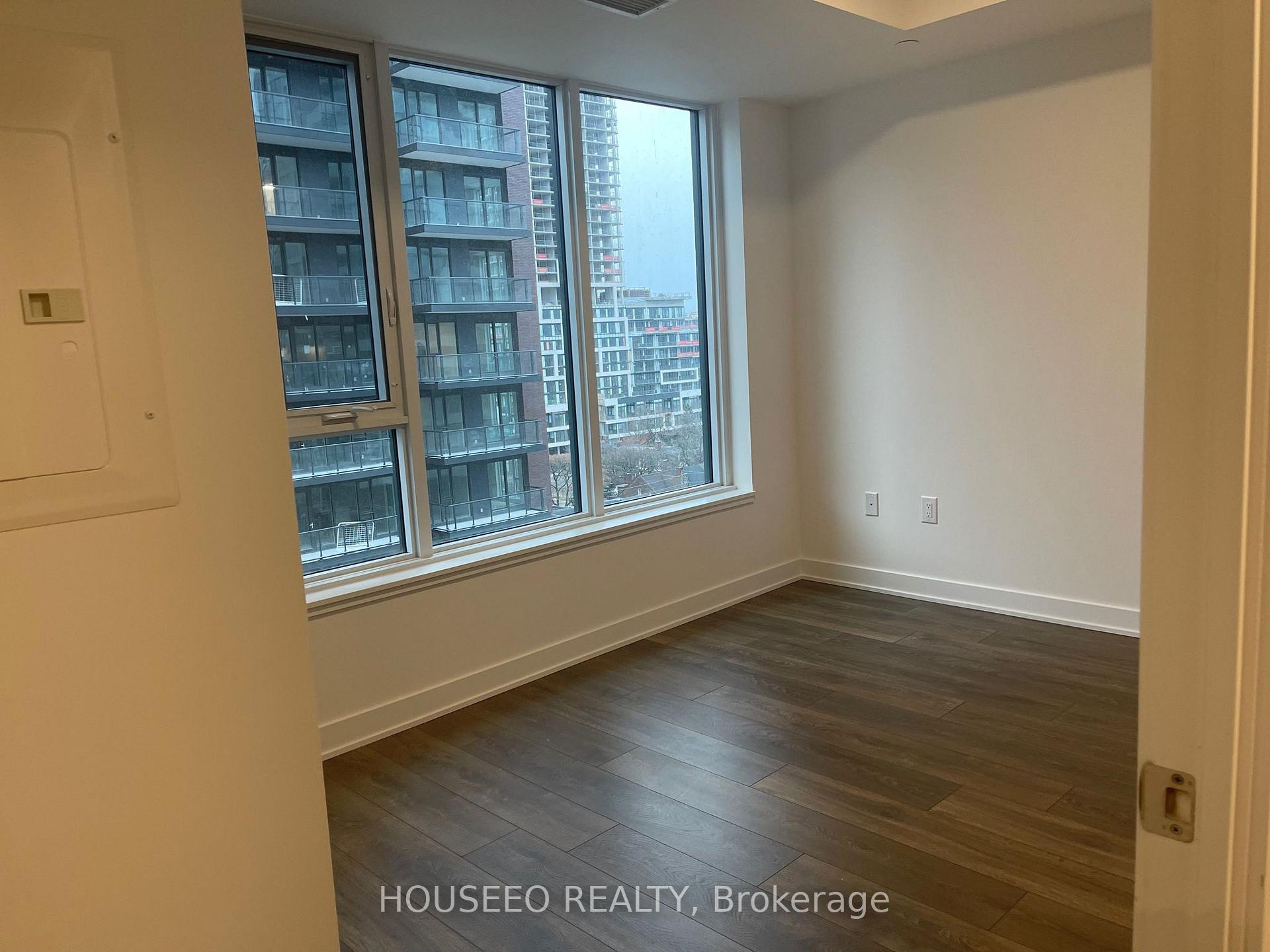 Photo 4 of Unit 823, 35 Tubman Avenue E, Toronto, Regent Park — HOMEH