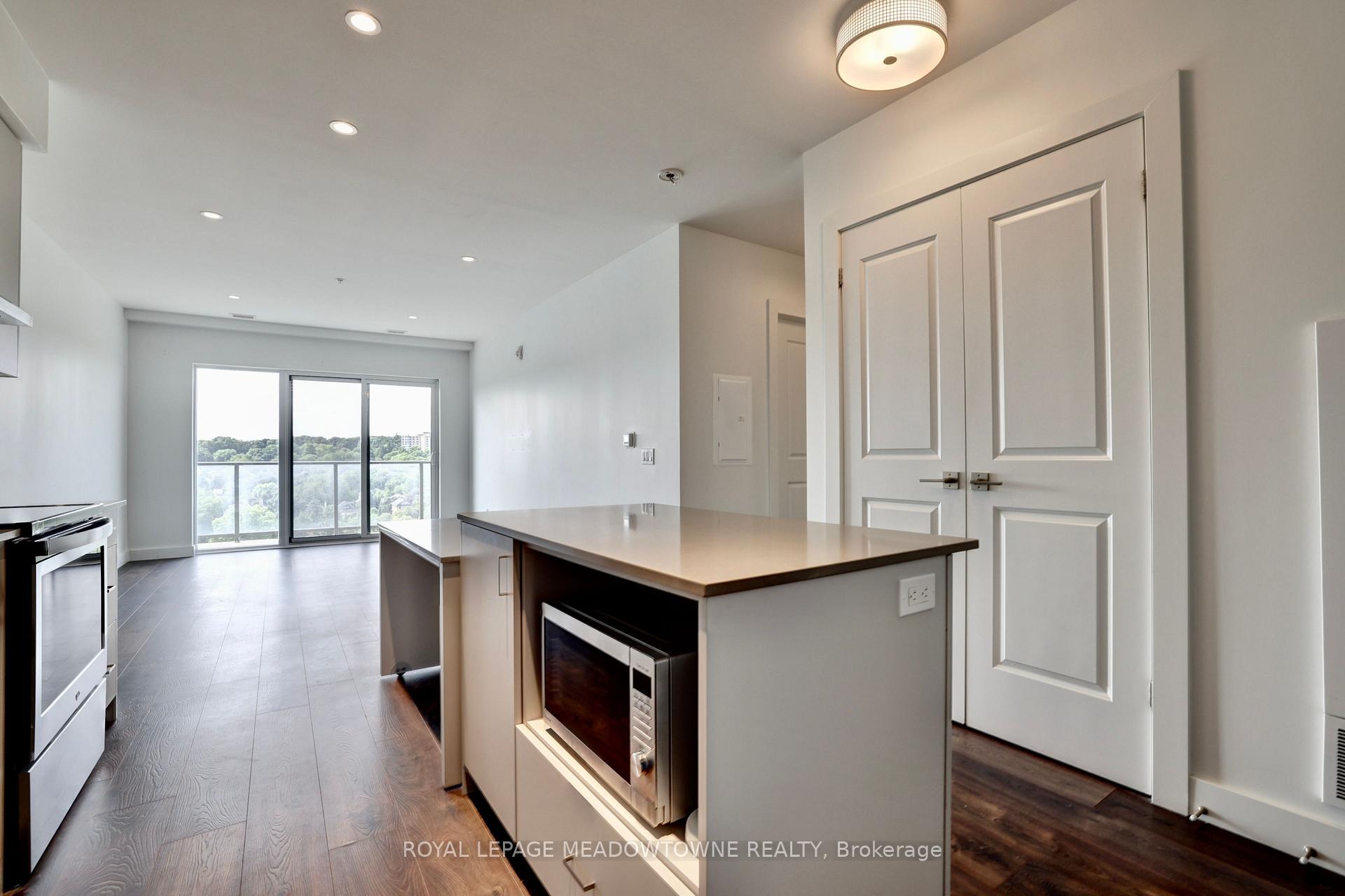 Photo 10 of Unit 1304, 15 Glebe Street, Cambridge, St. Andrews Estates — HOMEH