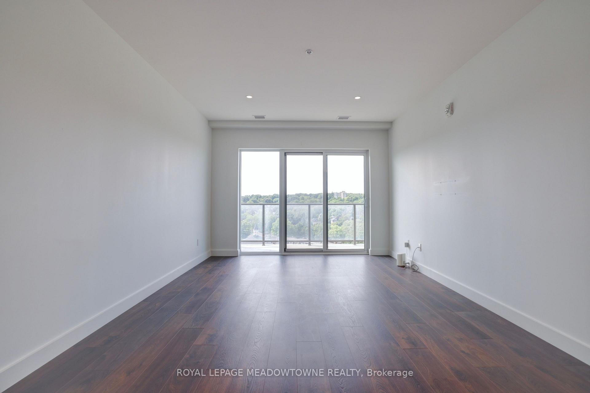 Photo 14 of Unit 1304, 15 Glebe Street, Cambridge, St. Andrews Estates — HOMEH