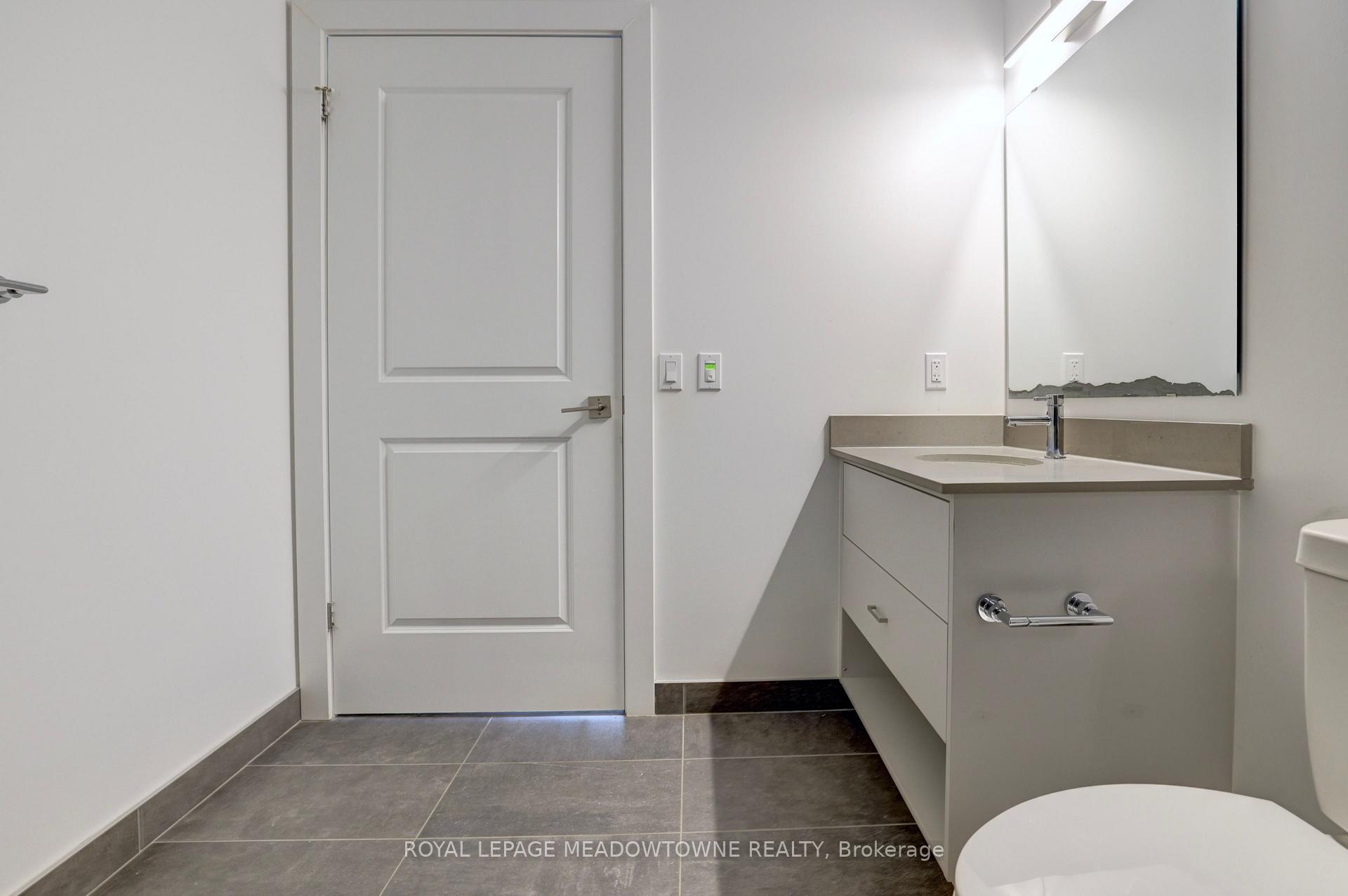 Photo 30 of Unit 1304, 15 Glebe Street, Cambridge, St. Andrews Estates — HOMEH