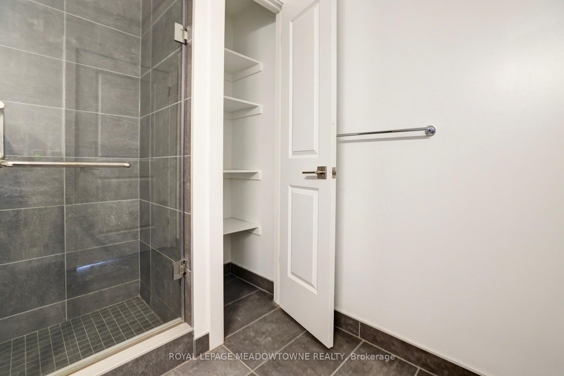 Photo 31 of Unit 1304, 15 Glebe Street, Cambridge, St. Andrews Estates — HOMEH
