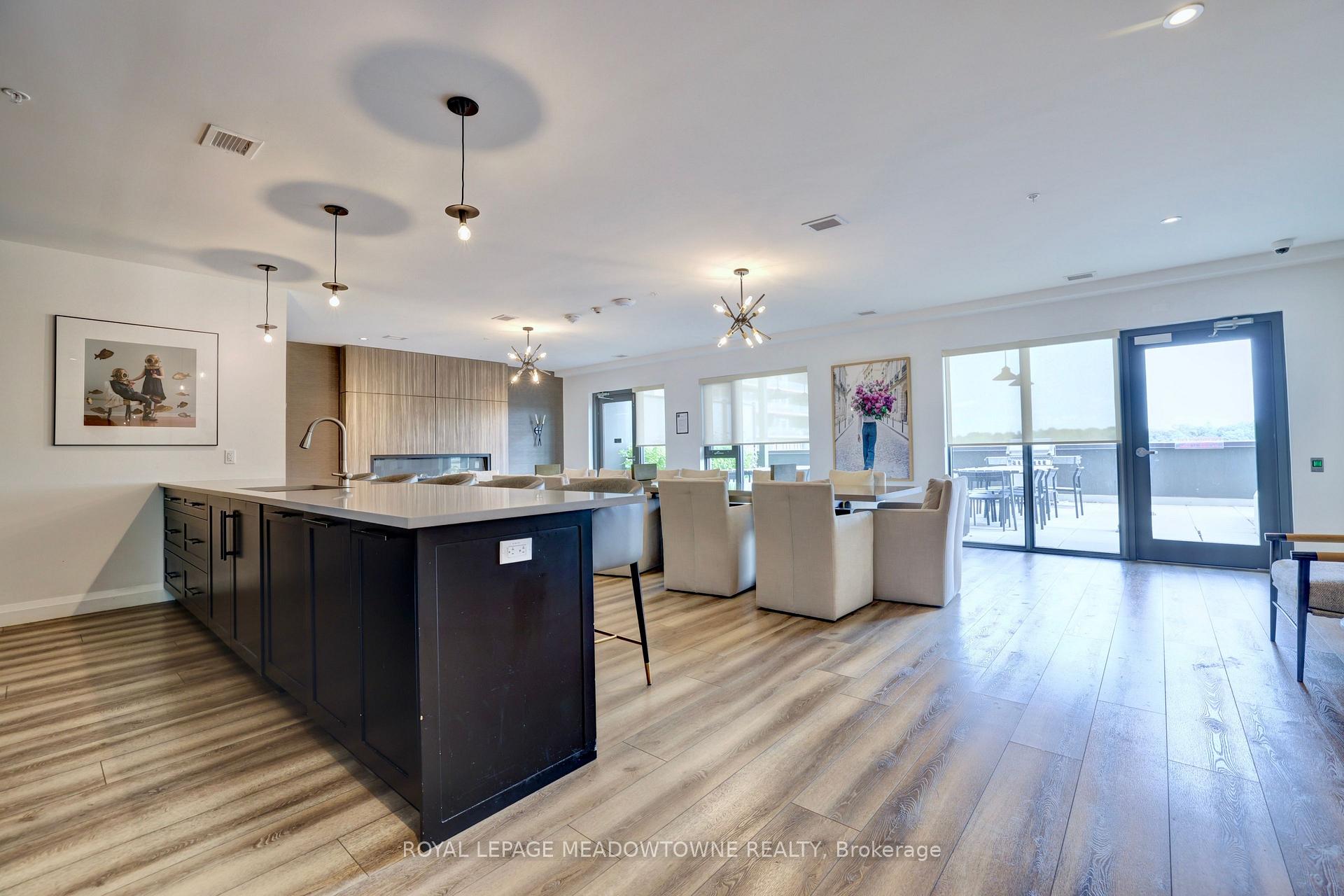Photo 35 of Unit 1304, 15 Glebe Street, Cambridge, St. Andrews Estates — HOMEH
