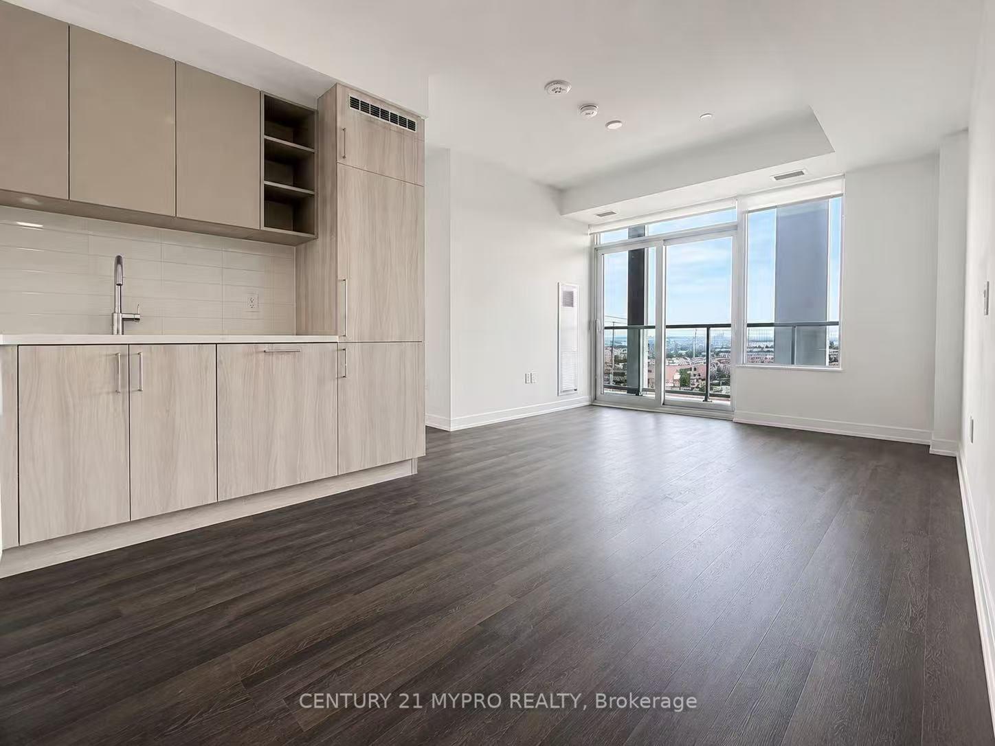 Photo 4 of Unit 602, 5 Meadowdale Road, Vaughan, Vaughan Corporate Centre — HOMEH