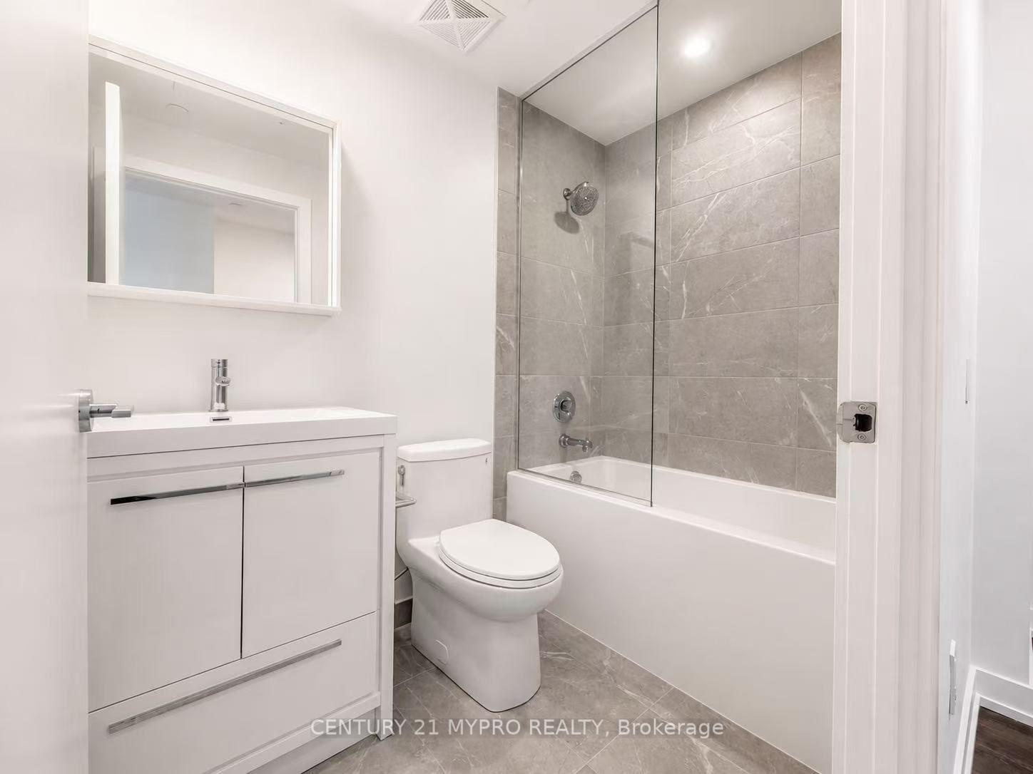 Photo 6 of Unit 602, 5 Meadowdale Road, Vaughan, Vaughan Corporate Centre — HOMEH