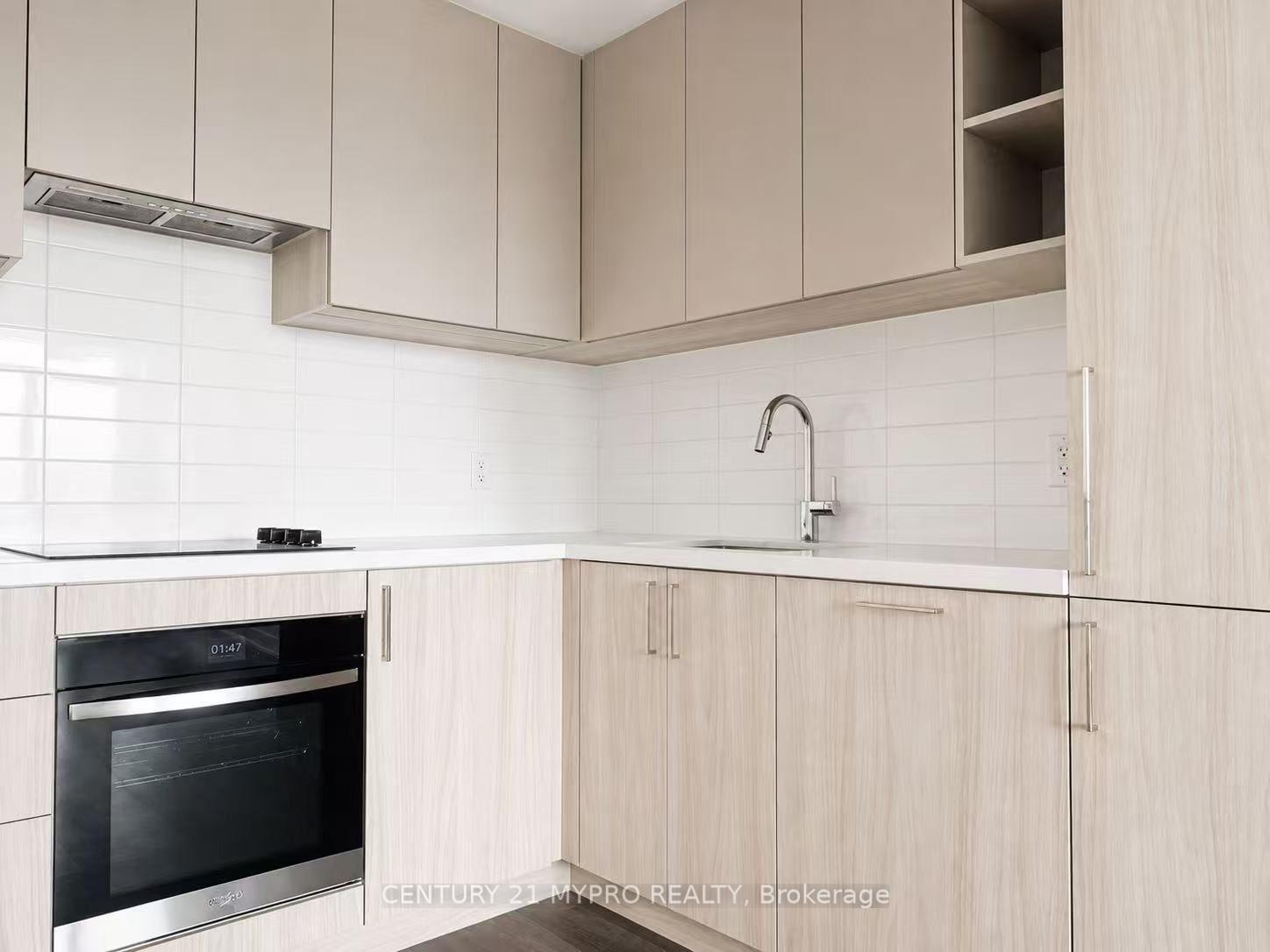 Photo 7 of Unit 602, 5 Meadowdale Road, Vaughan, Vaughan Corporate Centre — HOMEH