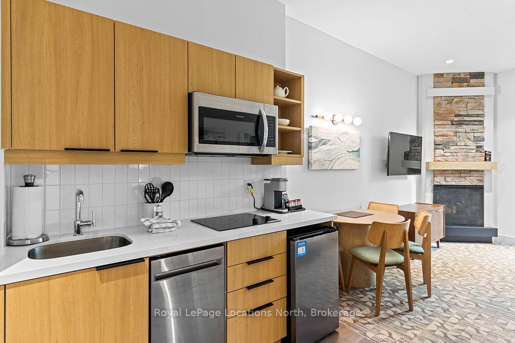 Photo 7 of Unit 110, 190 Jozo Weider Boulevard, Blue Mountains — HOMEH
