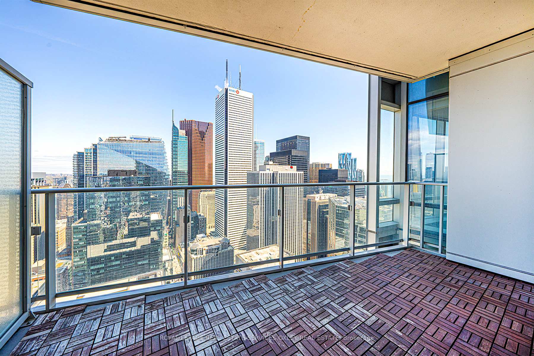 Photo 10 of Unit 4708, 180 University Avenue, Toronto, Bay Street Corridor — HOMEH
