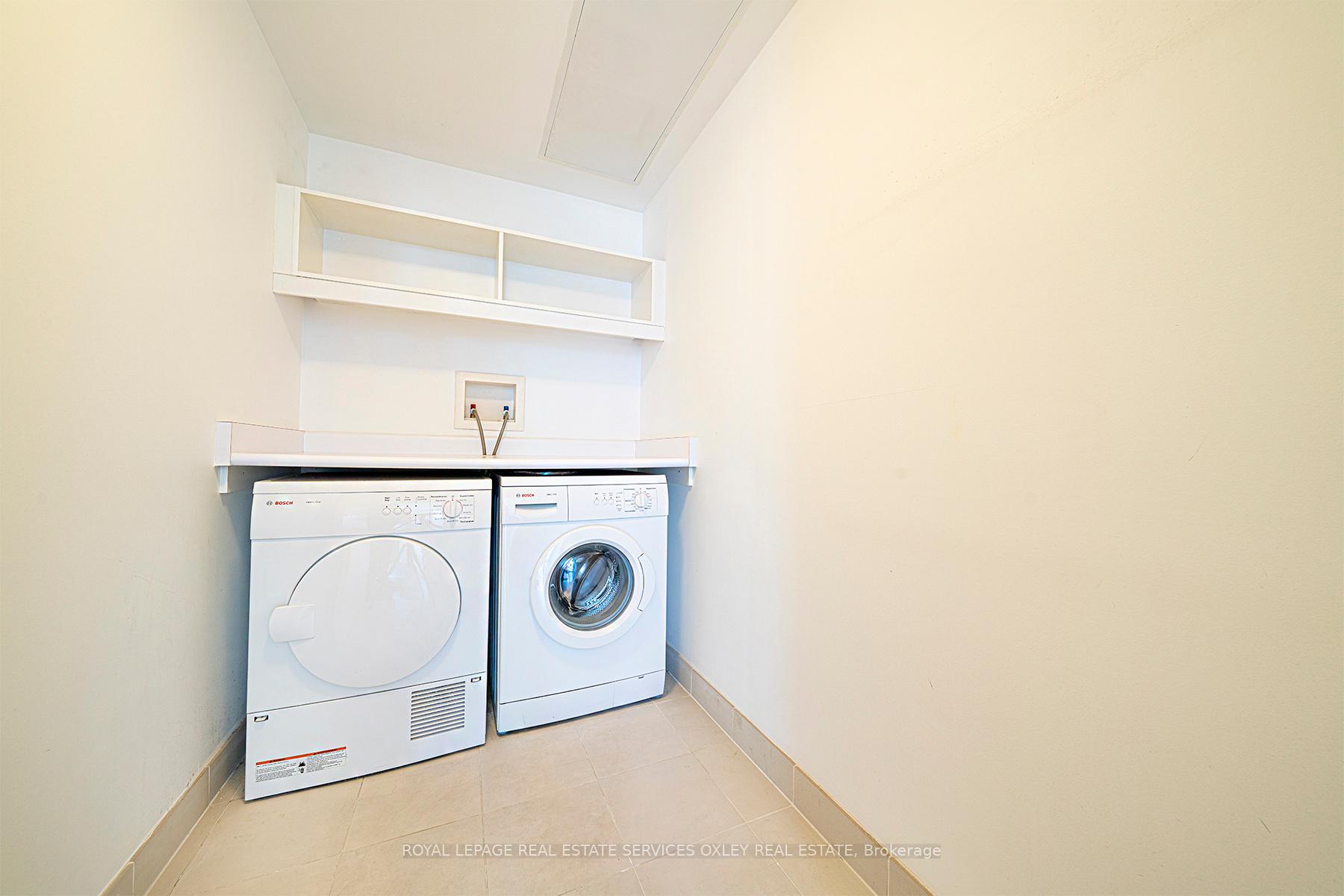 Photo 18 of Unit 4708, 180 University Avenue, Toronto, Bay Street Corridor — HOMEH