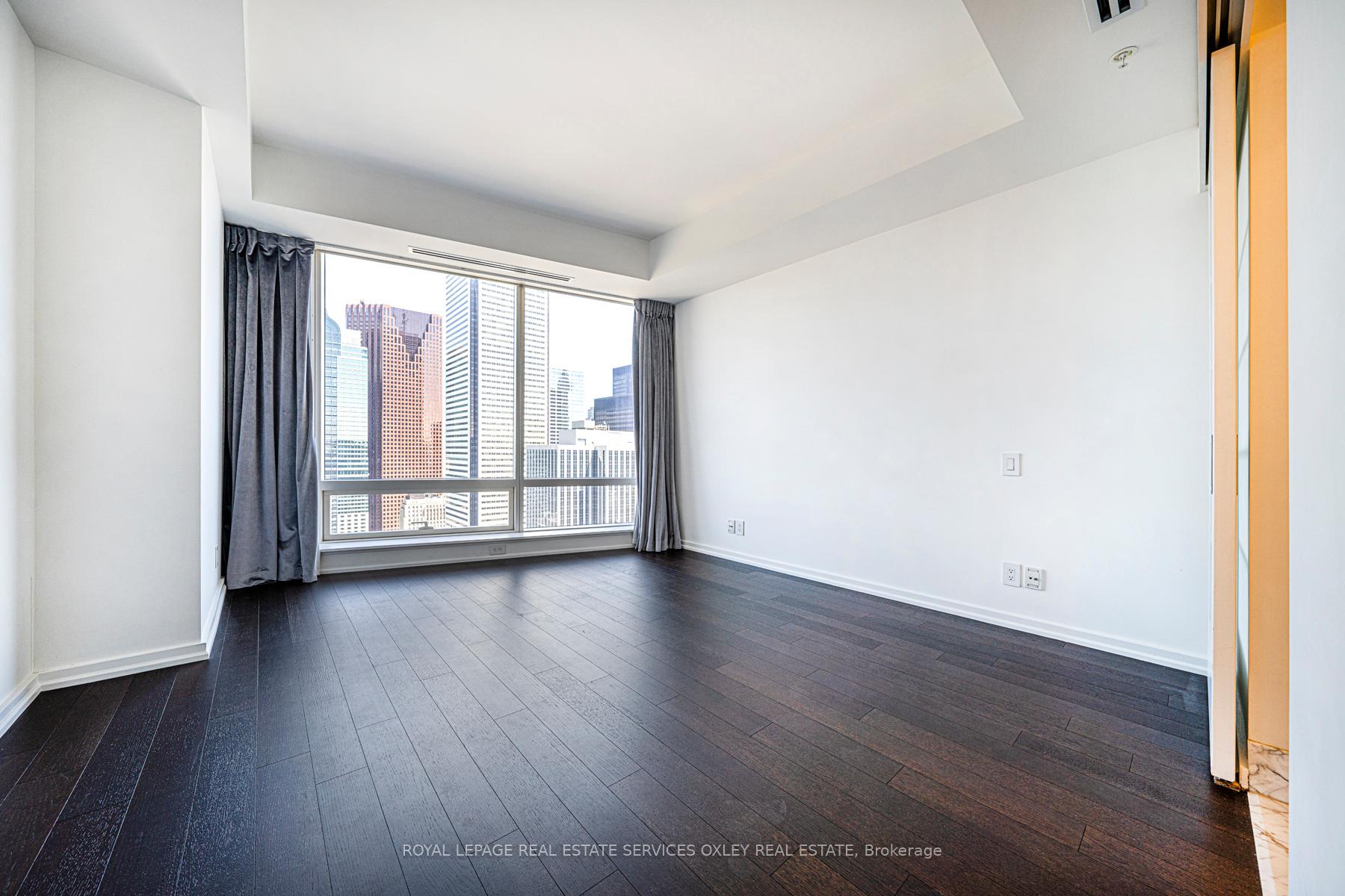 Photo 20 of Unit 4708, 180 University Avenue, Toronto, Bay Street Corridor — HOMEH