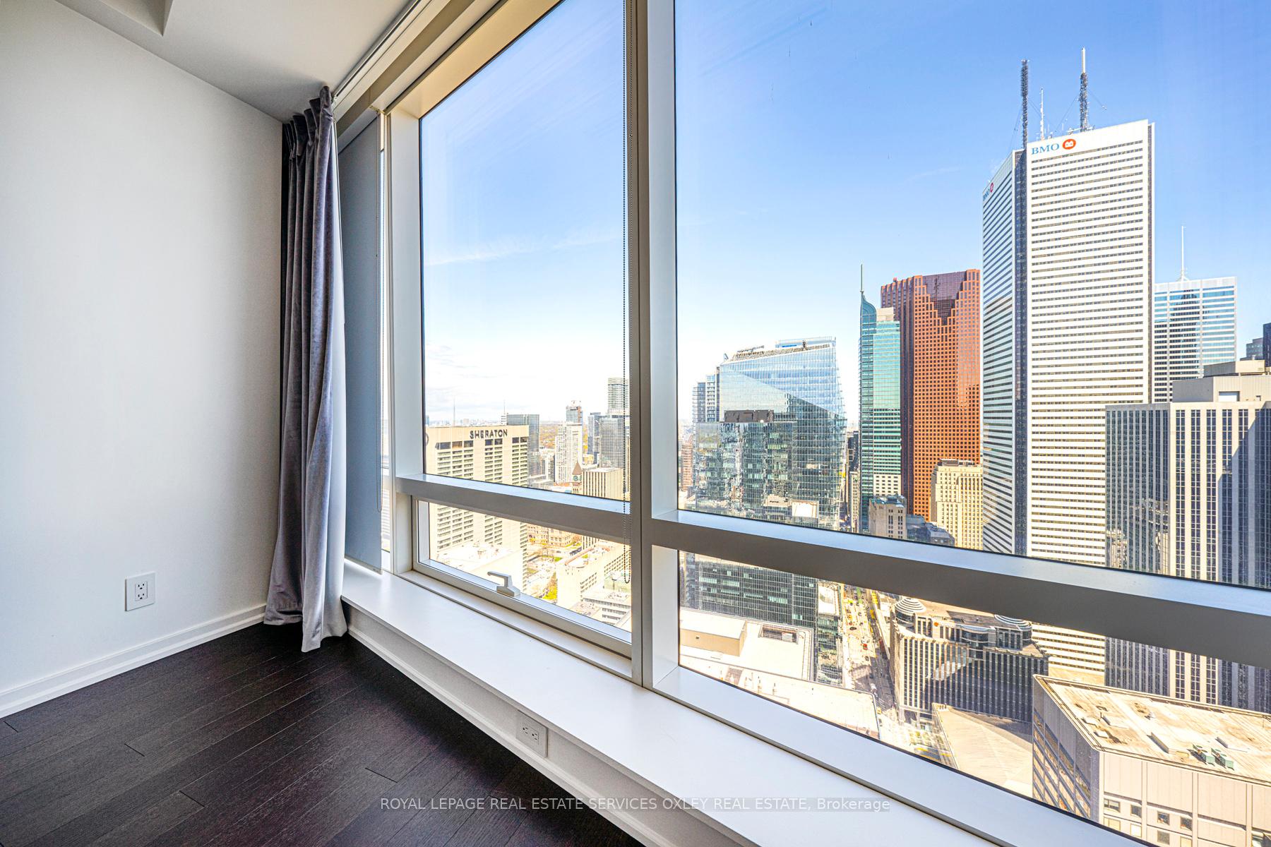Photo 22 of Unit 4708, 180 University Avenue, Toronto, Bay Street Corridor — HOMEH