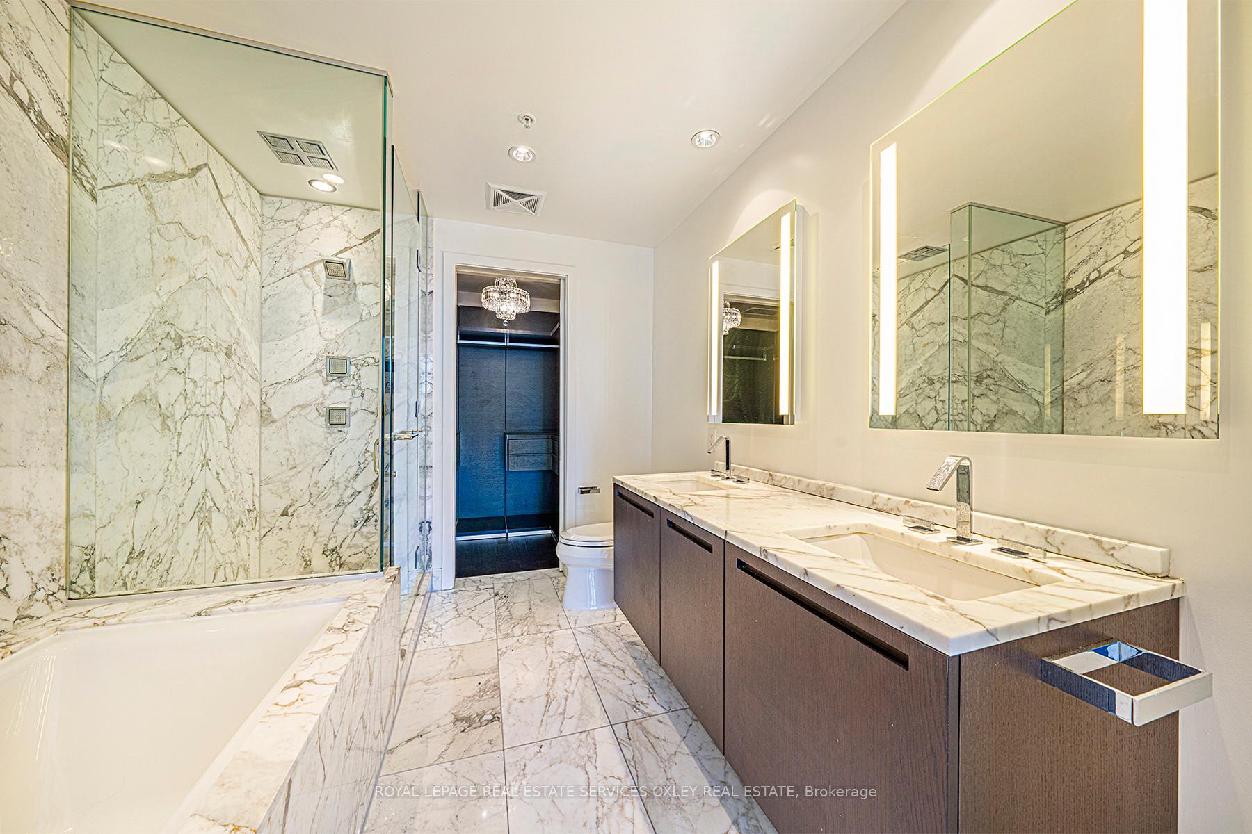 Photo 24 of Unit 4708, 180 University Avenue, Toronto, Bay Street Corridor — HOMEH
