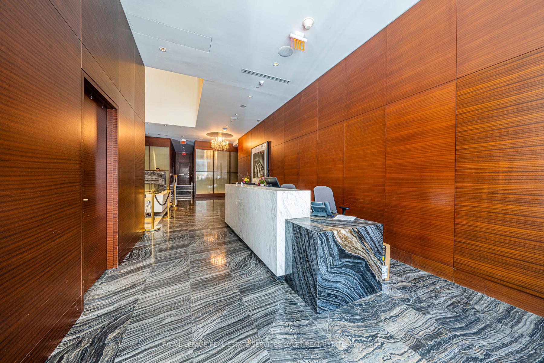 Photo 30 of Unit 4708, 180 University Avenue, Toronto, Bay Street Corridor — HOMEH