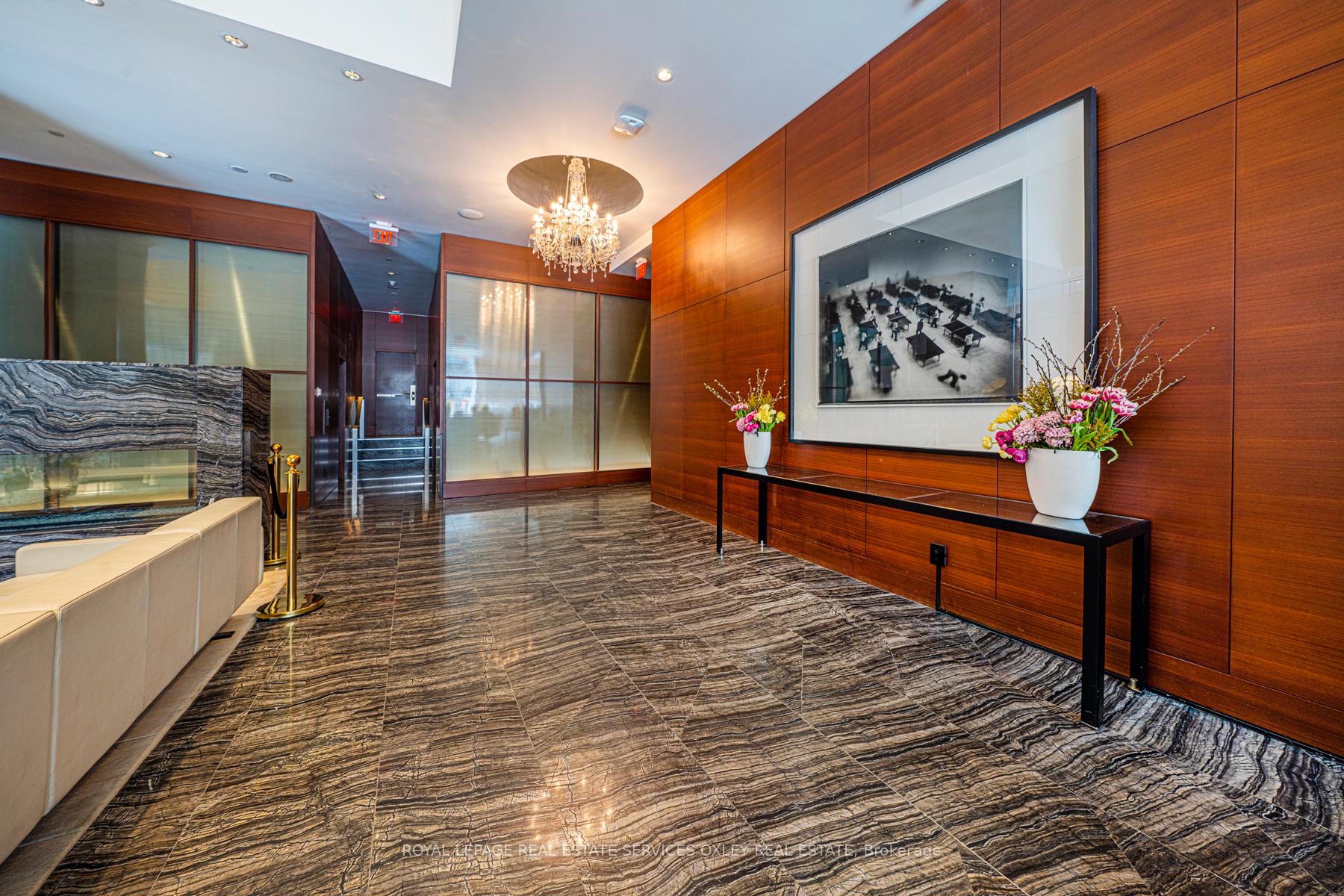 Photo 31 of Unit 4708, 180 University Avenue, Toronto, Bay Street Corridor — HOMEH