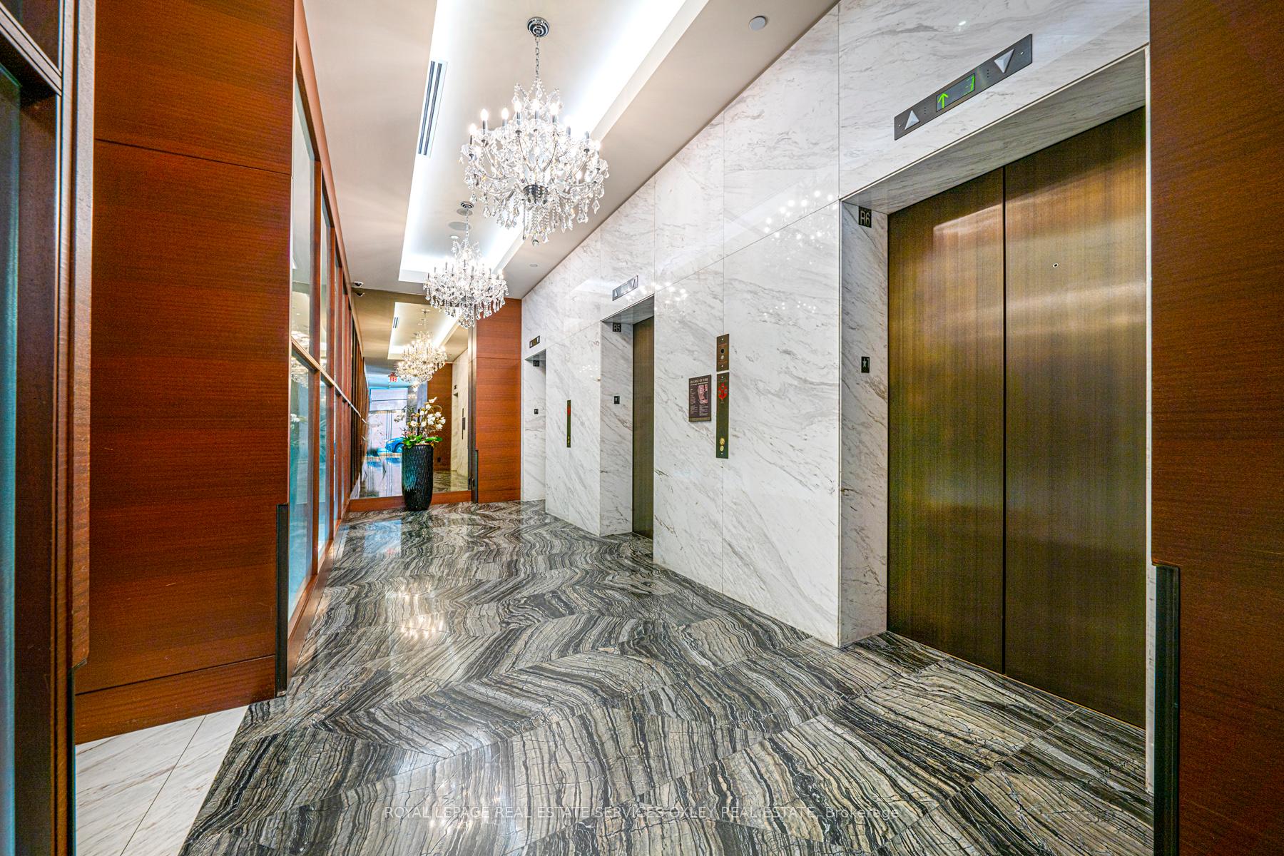 Photo 32 of Unit 4708, 180 University Avenue, Toronto, Bay Street Corridor — HOMEH