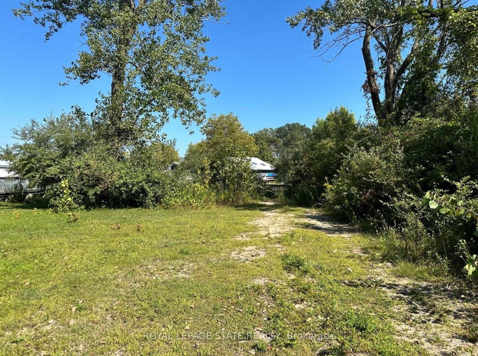 Photo 3 of 23 Old Cut Boulevard, Norfolk, Long Point — HOMEH