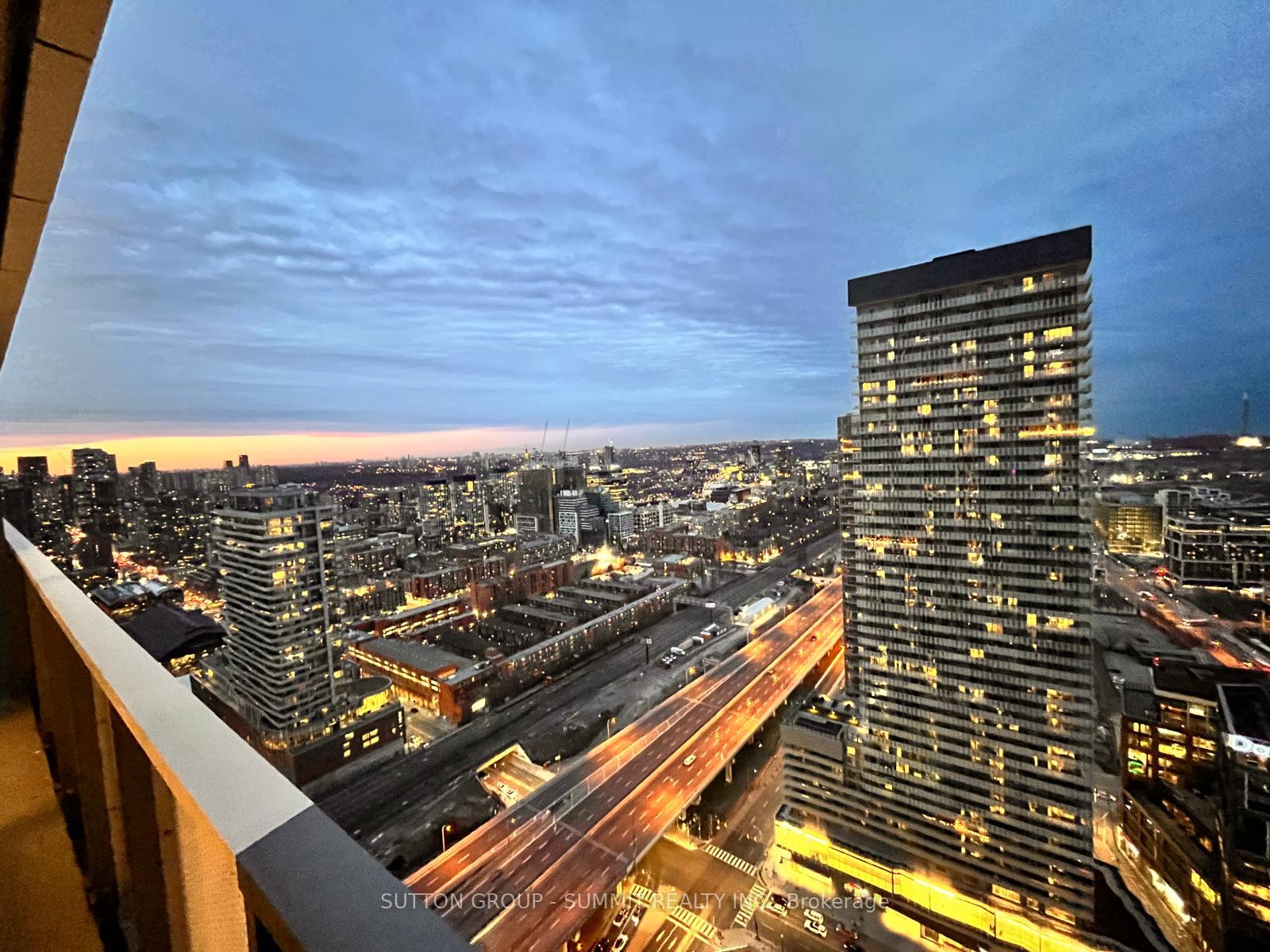 Photo 12 of Unit 4305, 138 Downes Street, Toronto, Waterfront Communities — HOMEH