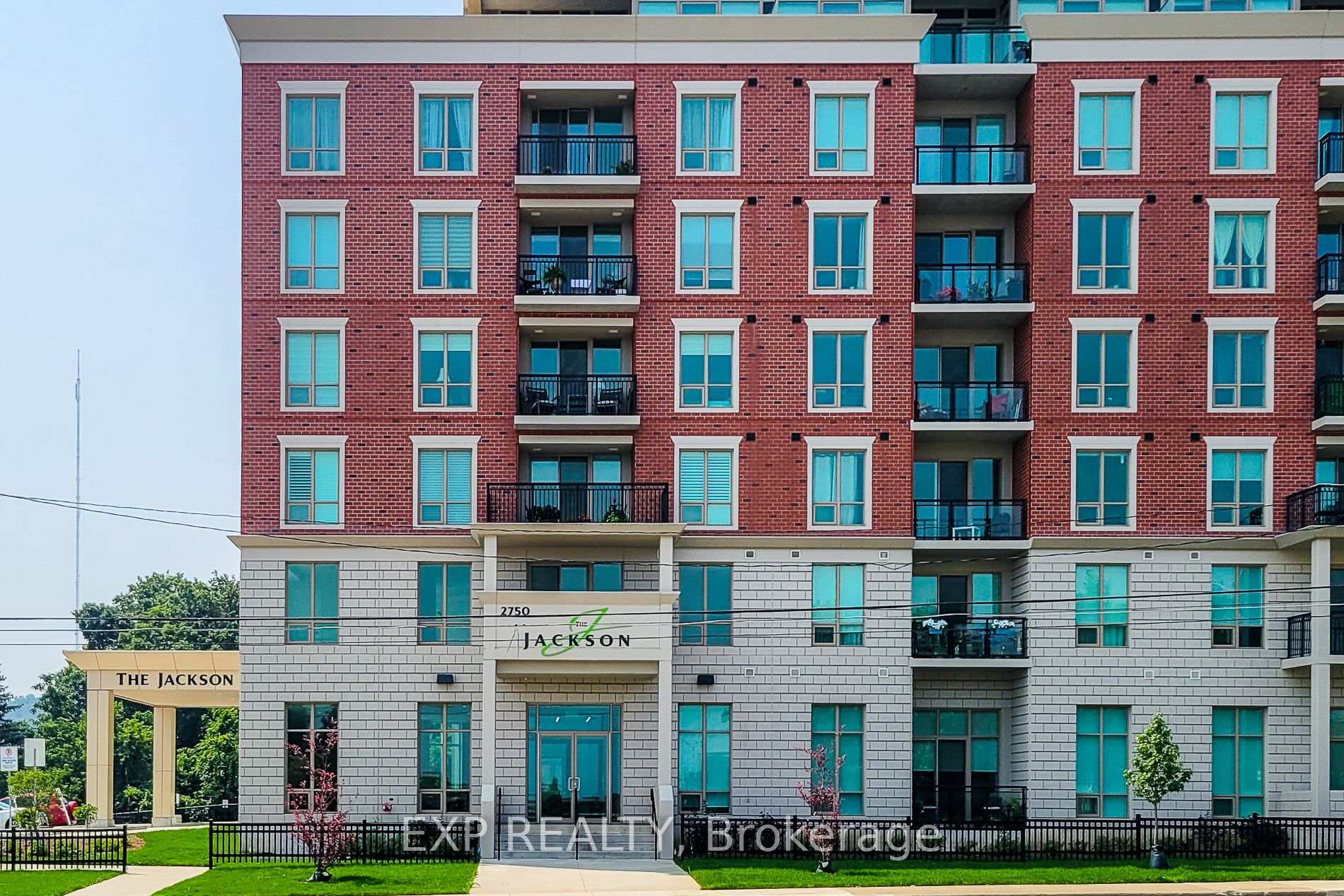Photo 2 of Unit 102, 2750 King Street E, Hamilton, Greenford — HOMEH