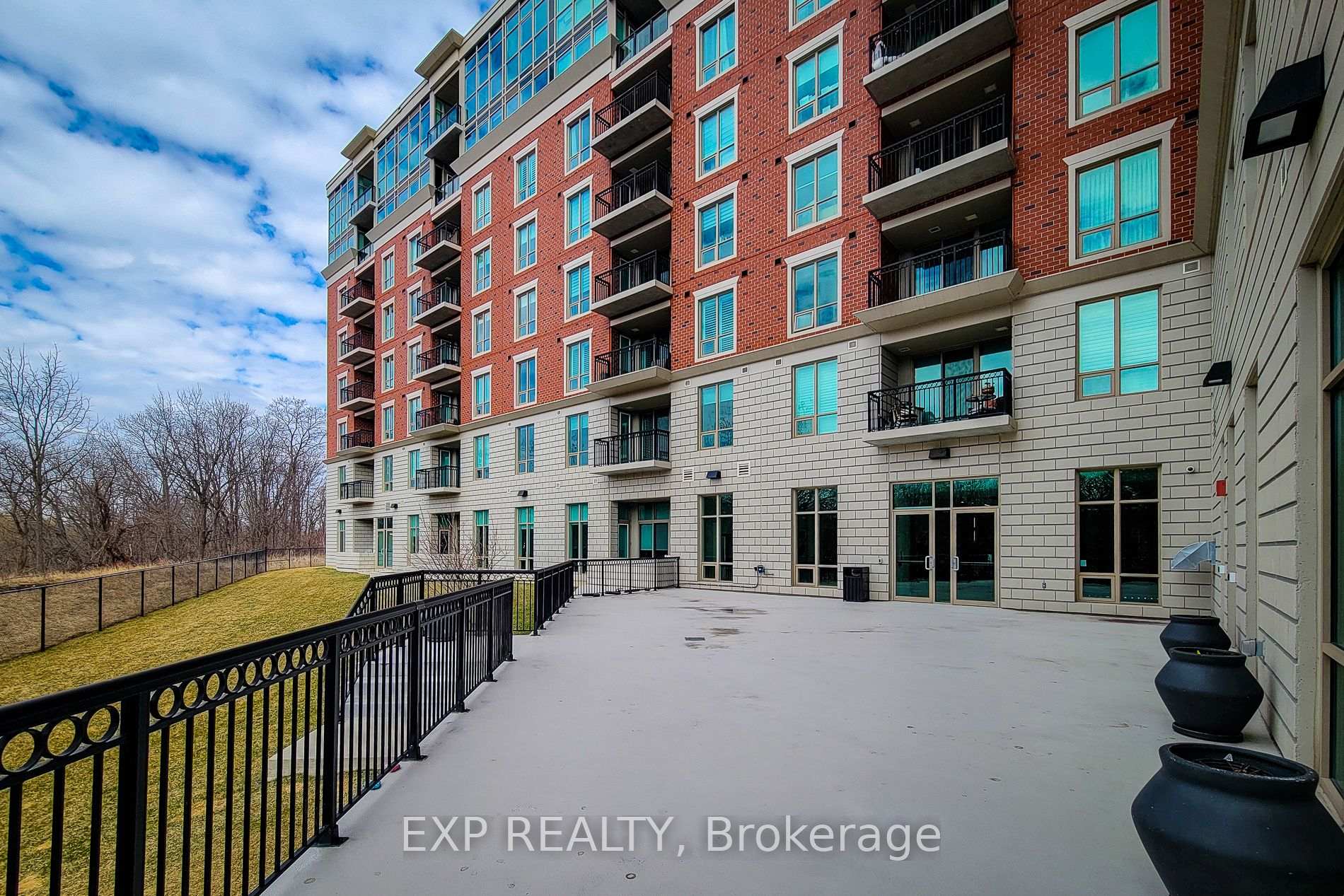 Photo 14 of Unit 102, 2750 King Street E, Hamilton, Greenford — HOMEH