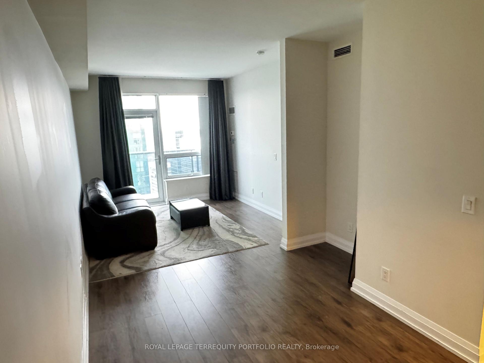Photo 9 of Unit 3101, 2 Anndale Drive, North York, Willowdale East — HOMEH