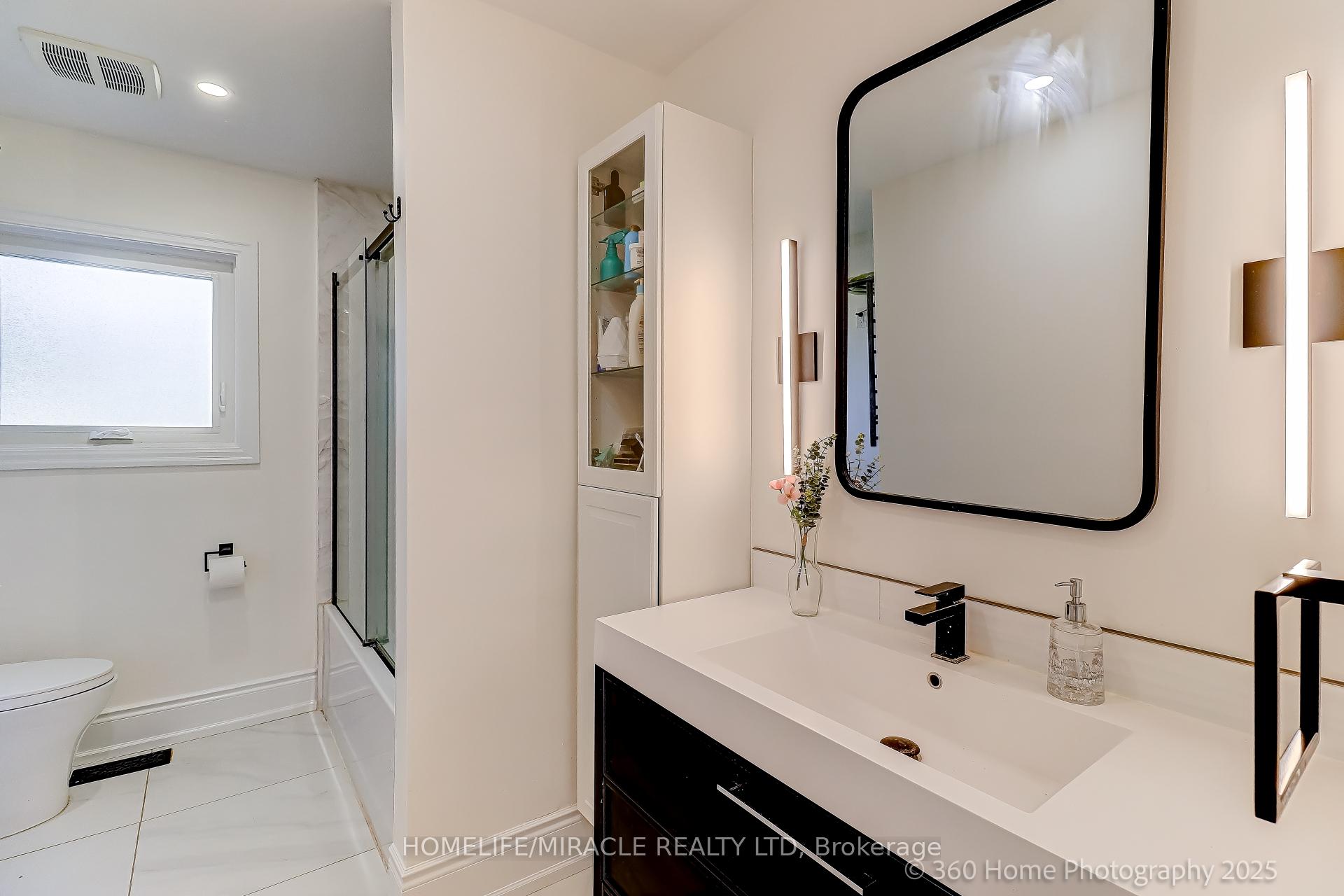 Photo 14 of 568 Weir Avenue, Oakville, West — HOMEH