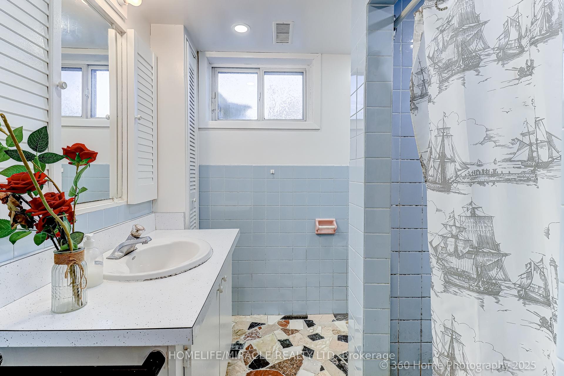 Photo 19 of 568 Weir Avenue, Oakville, West — HOMEH