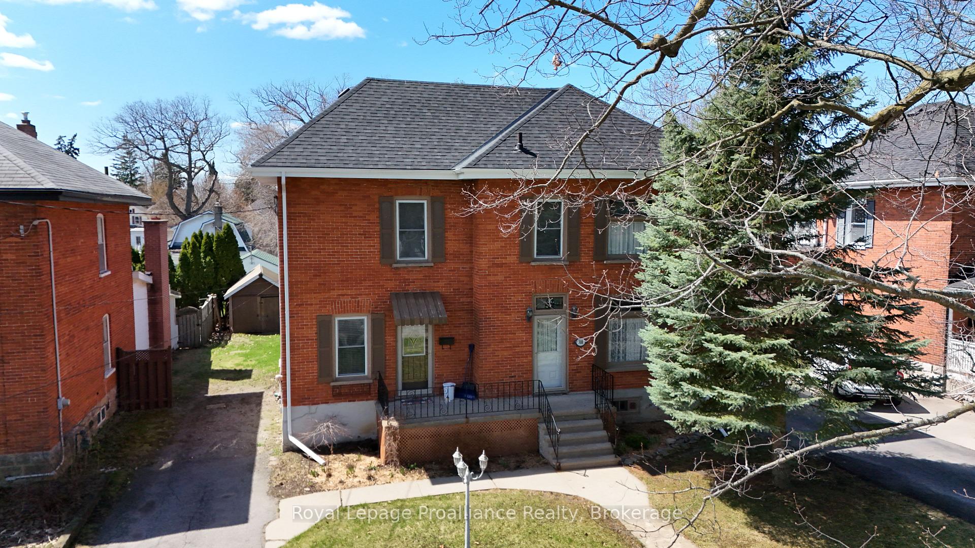 Photo 3 of 308 Bleecker Avenue, Belleville, Belleville Ward — HOMEH