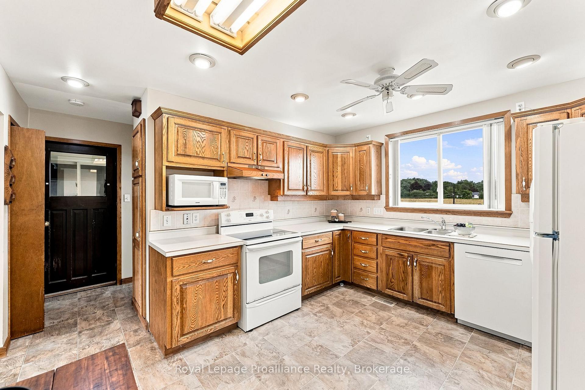 Photo 18 of 499 McMaster Road, Quinte West, Murray Ward — HOMEH