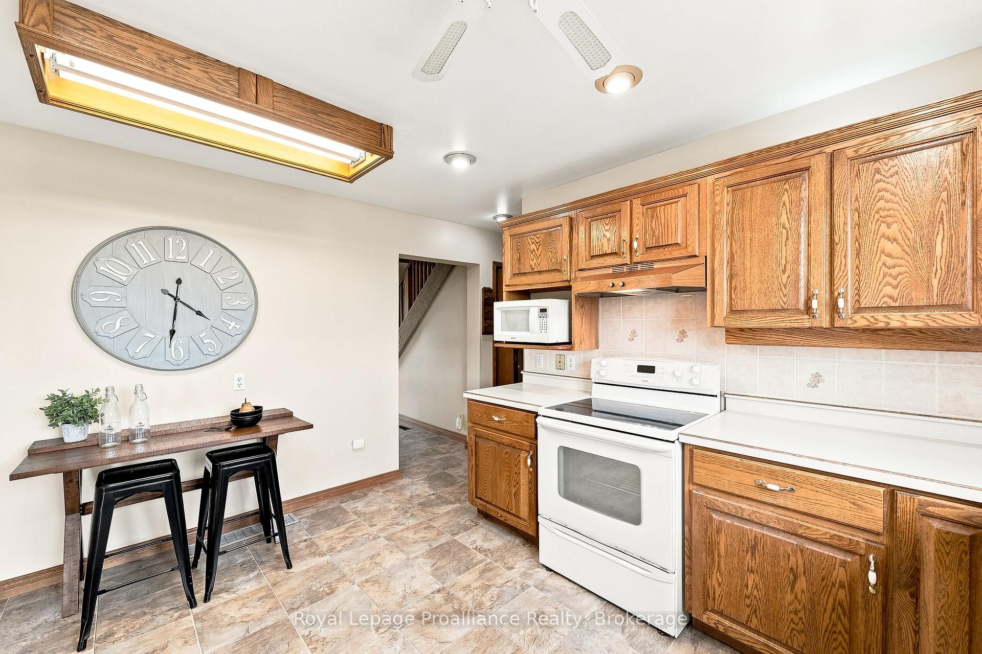 Photo 21 of 499 McMaster Road, Quinte West, Murray Ward — HOMEH