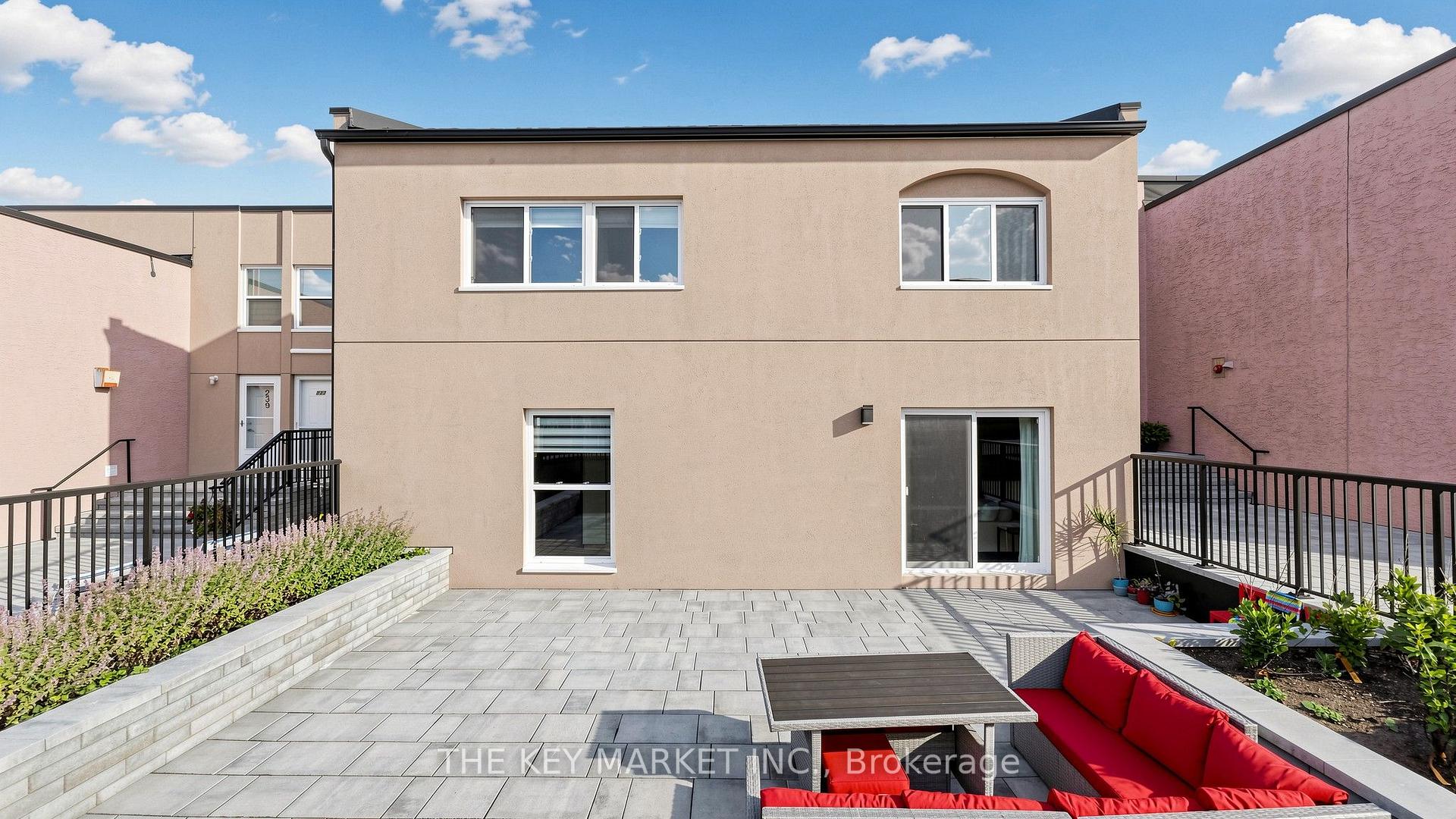 Photo of Unit 289, 3060 Constitution Boulevard