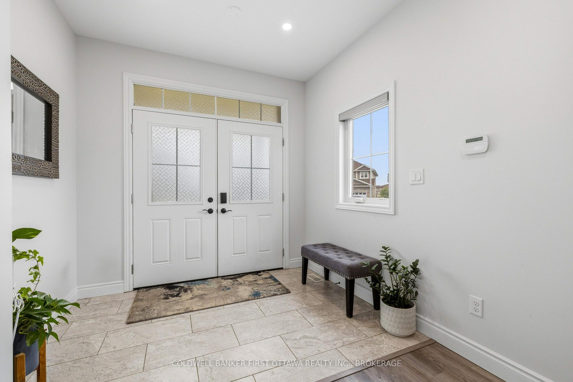 Photo 5 of 502 Beth Crescent, Kingston, City Northwest — HOMEH