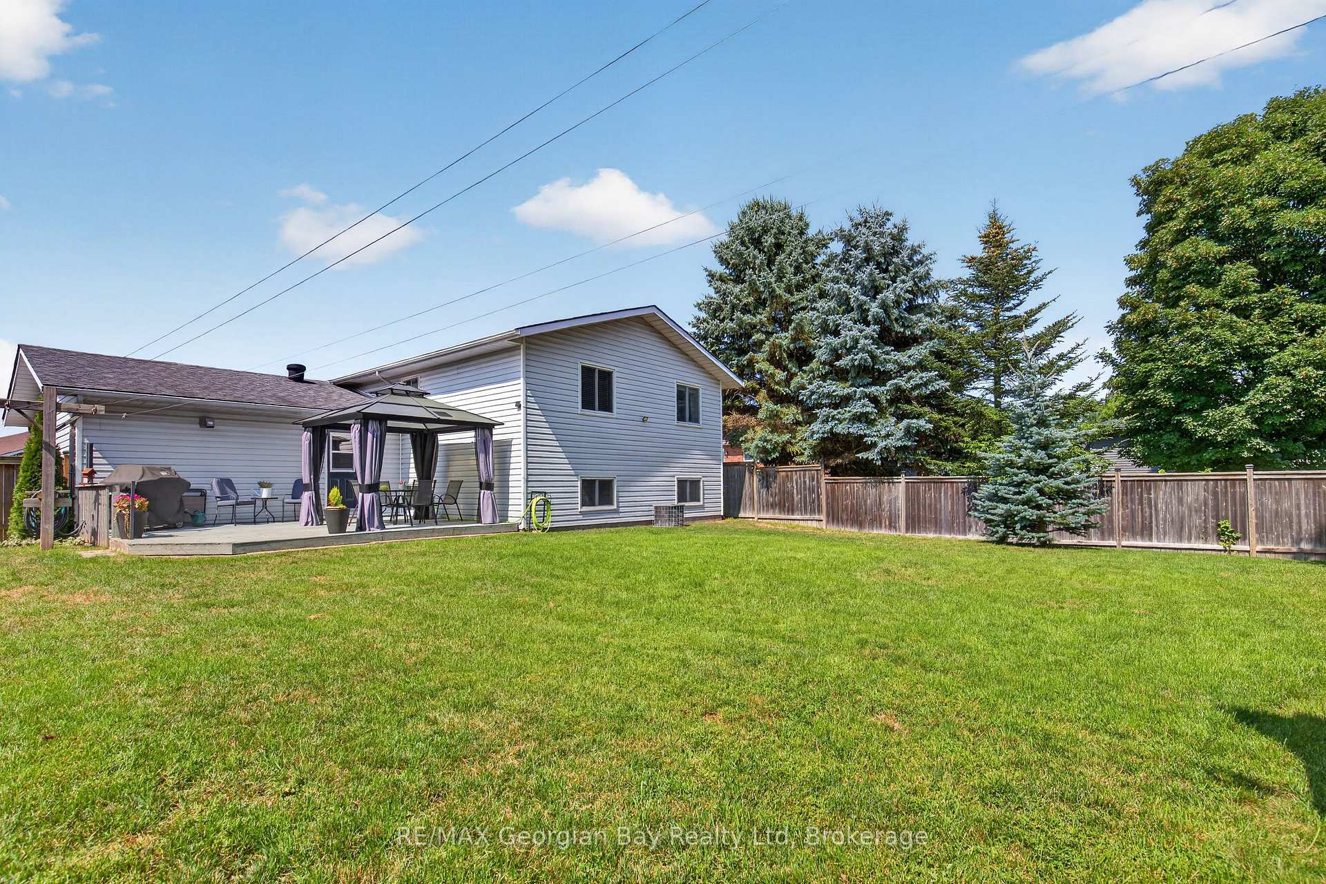 Photo 30 of 3 Copeland Street, Penetanguishene — HOMEH