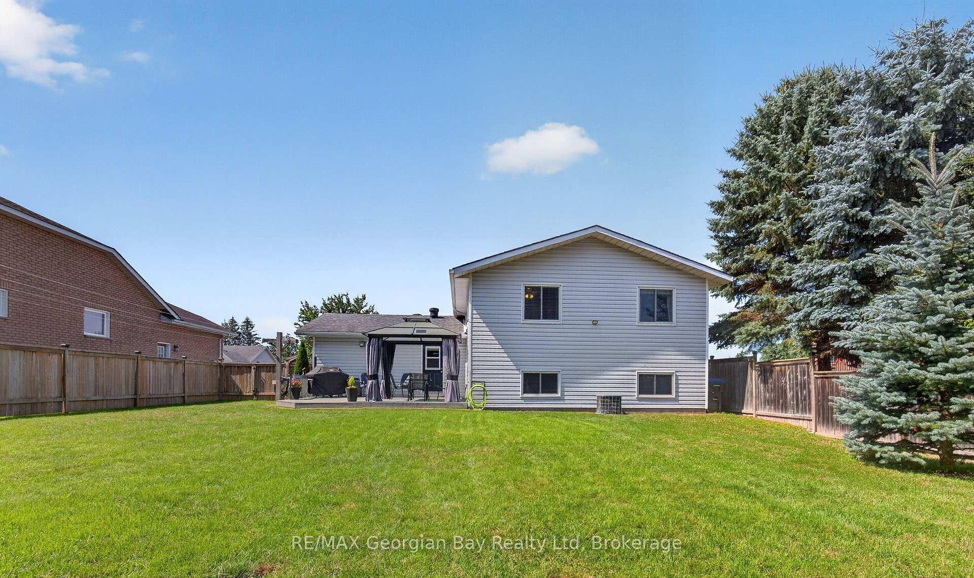Photo 31 of 3 Copeland Street, Penetanguishene — HOMEH