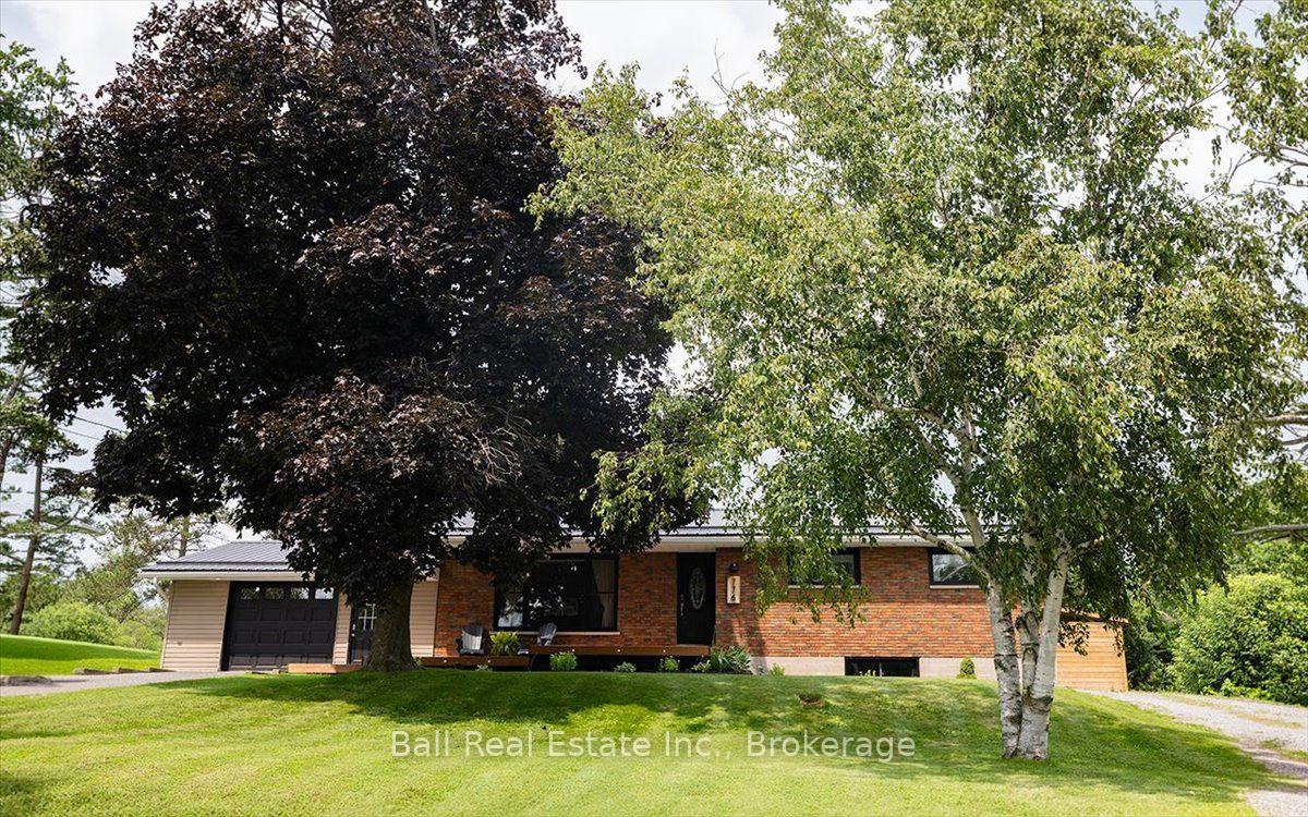 Photo 2 of 776 Donoghue Crescent, Selwyn — HOMEH