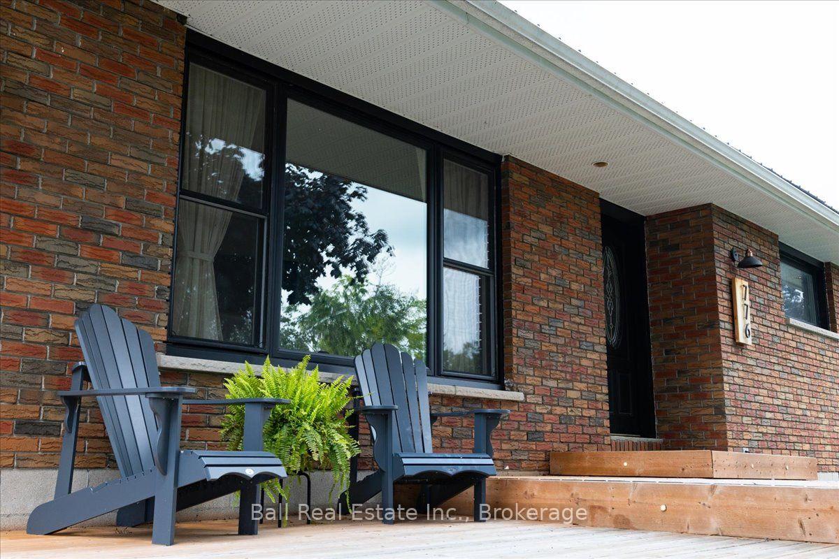 Photo 5 of 776 Donoghue Crescent, Selwyn — HOMEH