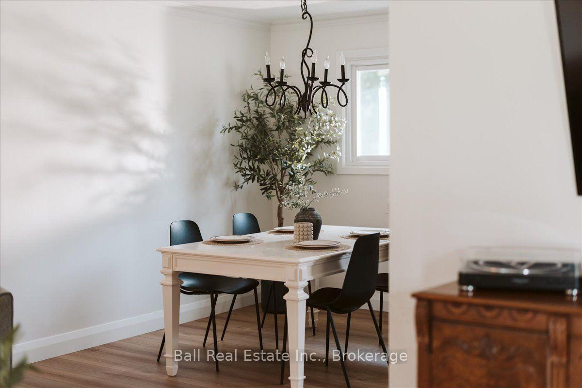 Photo 10 of 776 Donoghue Crescent, Selwyn — HOMEH