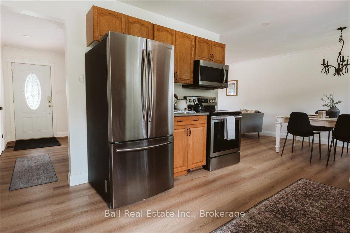 Photo 15 of 776 Donoghue Crescent, Selwyn — HOMEH
