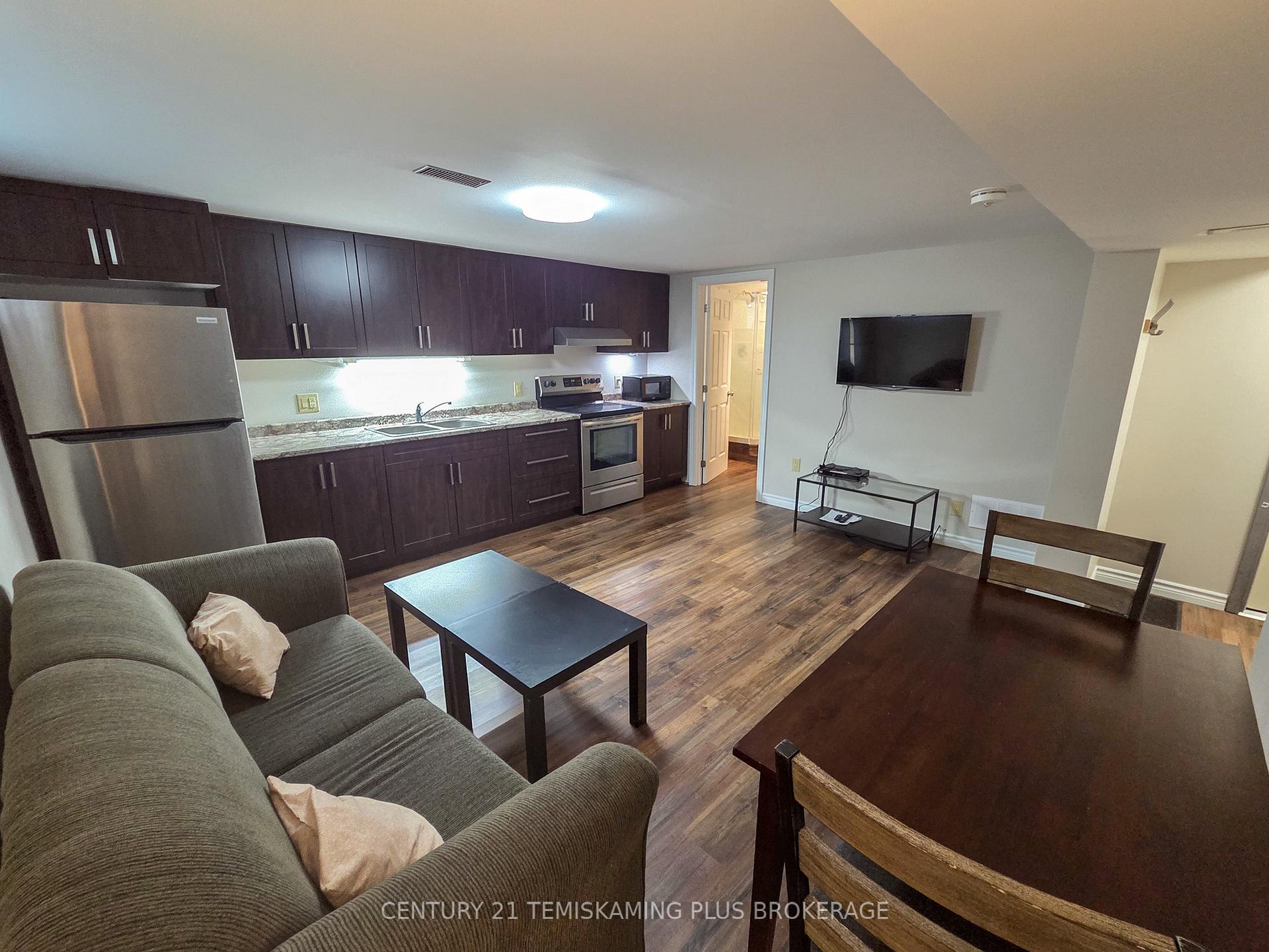 Photo 17 of 126 Fourth Avenue, Englehart — HOMEH