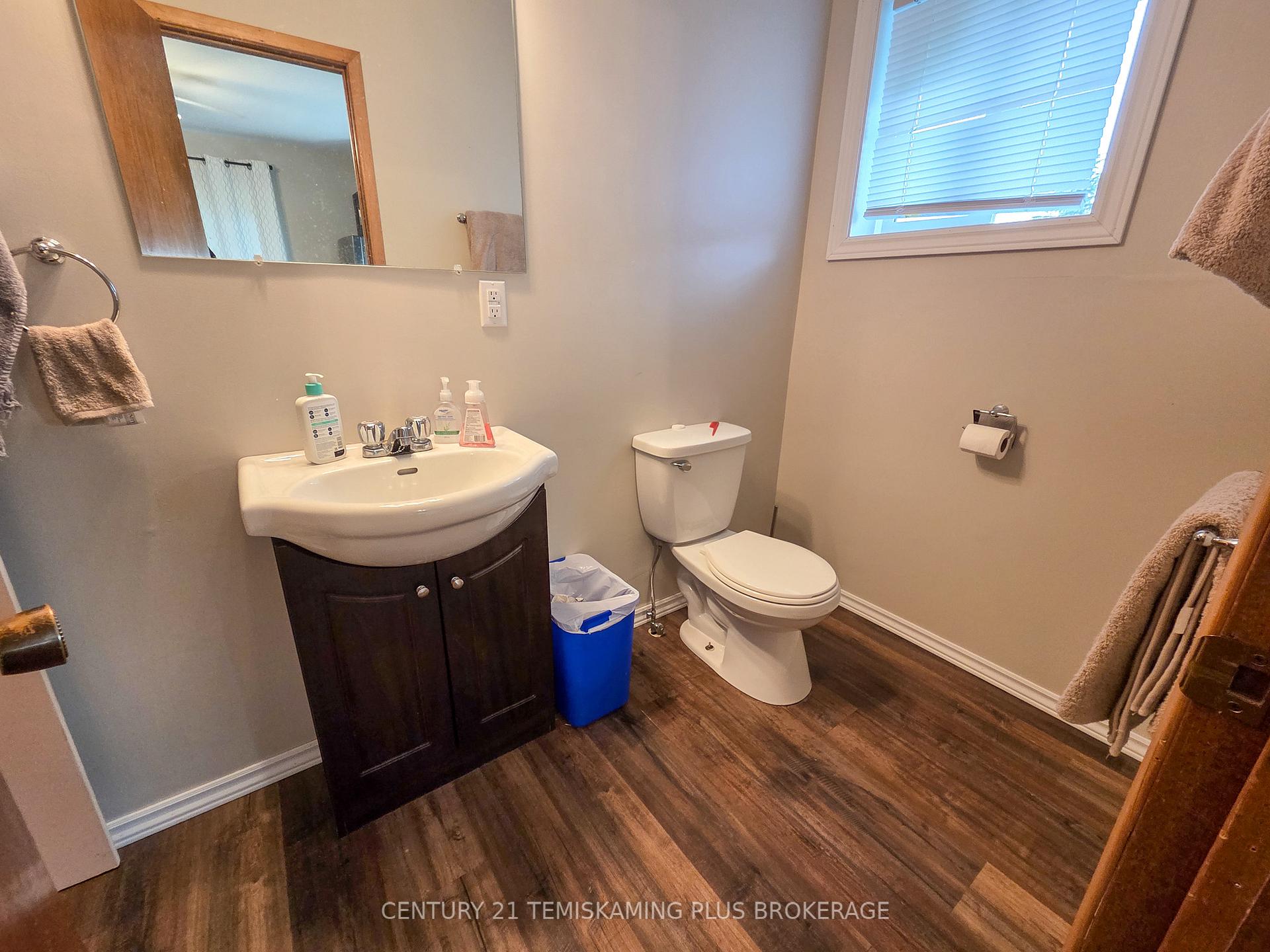 Photo 29 of 126 Fourth Avenue, Englehart — HOMEH