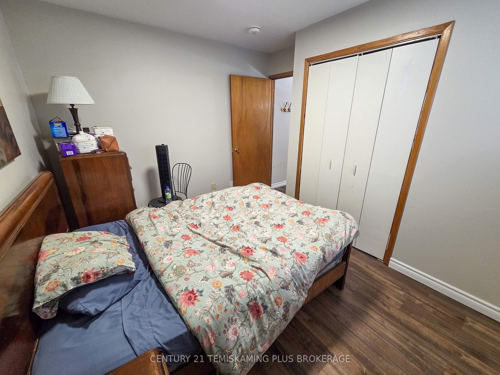 Photo 32 of 126 Fourth Avenue, Englehart — HOMEH