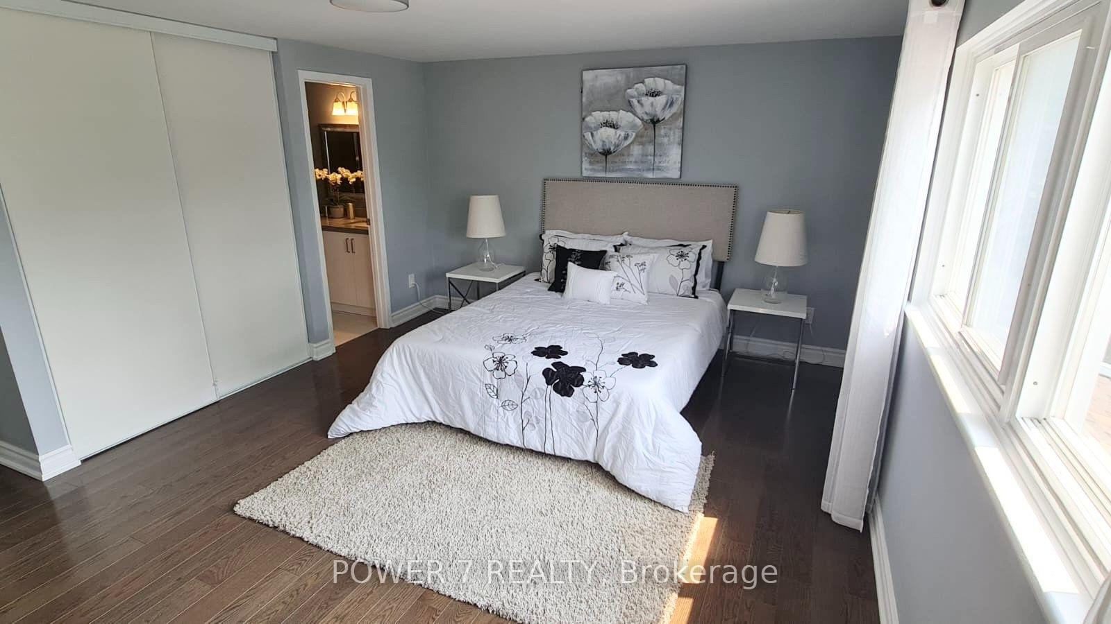 Photo 11 of 139 Carolbreen Square, Scarborough, Agincourt North — HOMEH