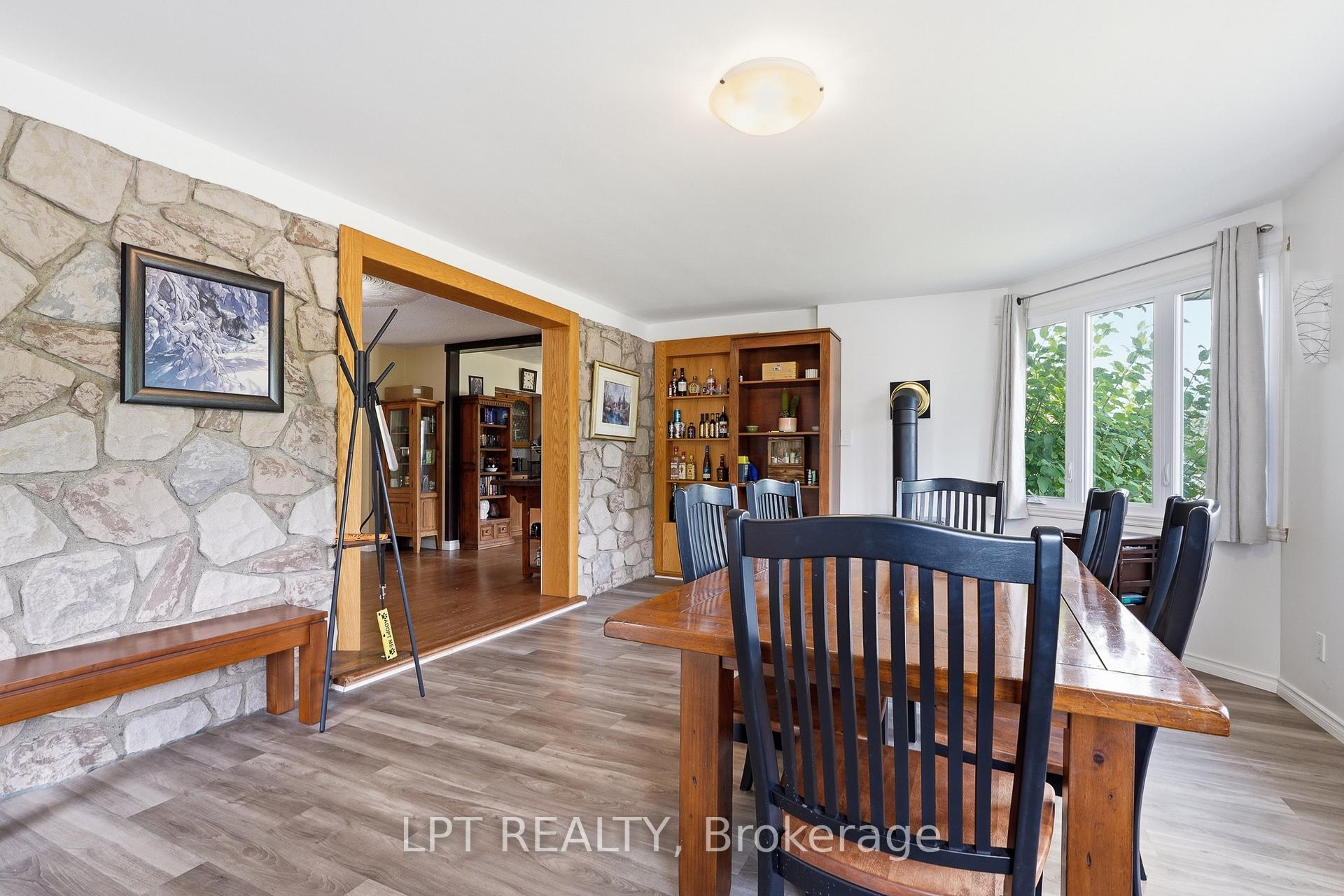 Photo 6 of 41 St Polycarp Street, North Stormont, Moose Creek — HOMEH