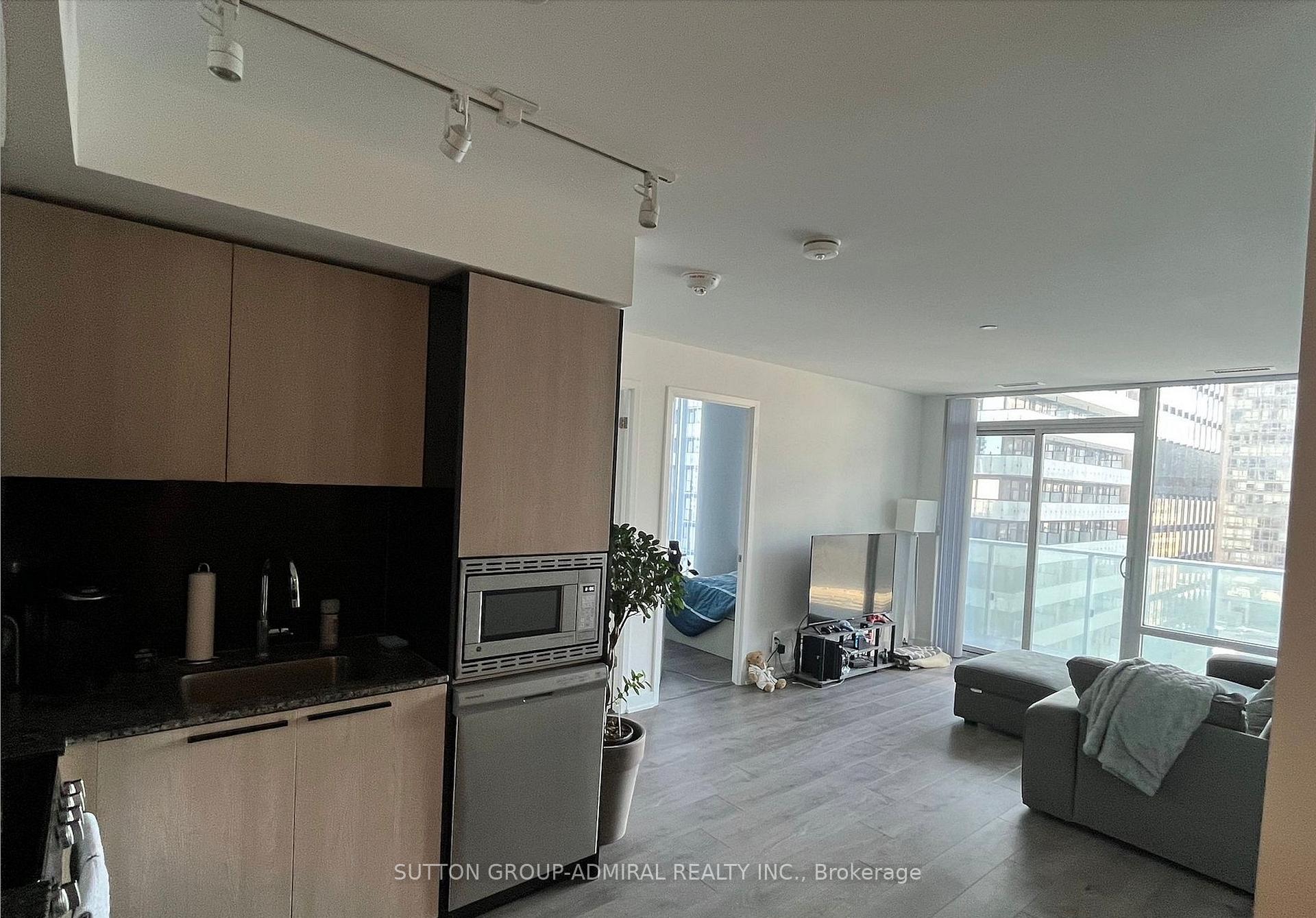 Photo 3 of Unit 812, 501 Yonge Street, Toronto, Church-Yonge Corridor — HOMEH