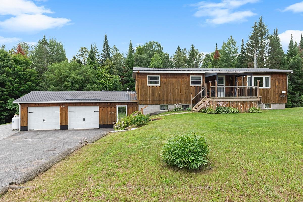 Photo 2 of 4865 Wolf Grove Road, Lanark Highlands, Lanark Highlands (Lanark) Twp — HOMEH