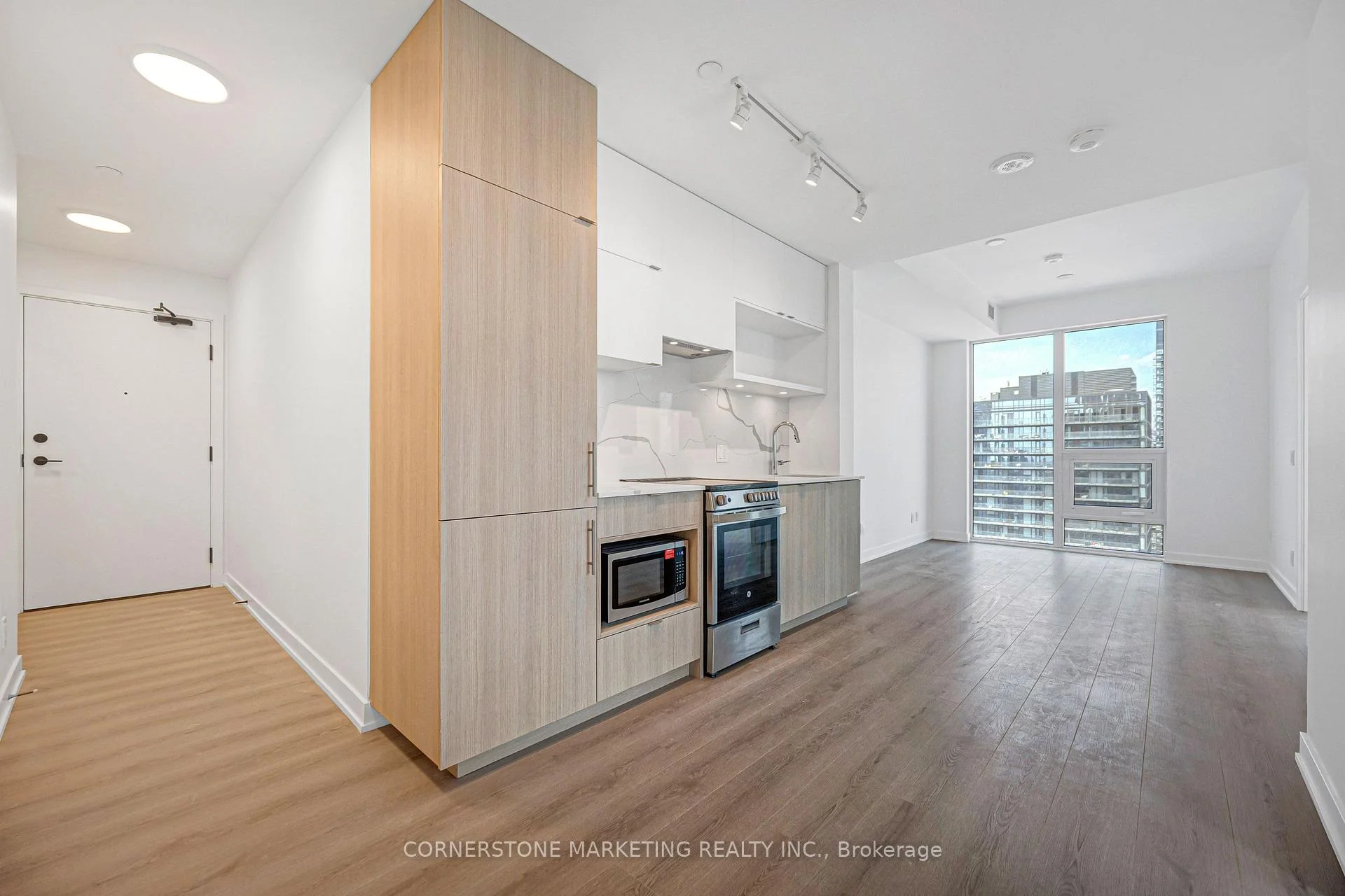 Photo of Unit 3503, 100 Queen Street E