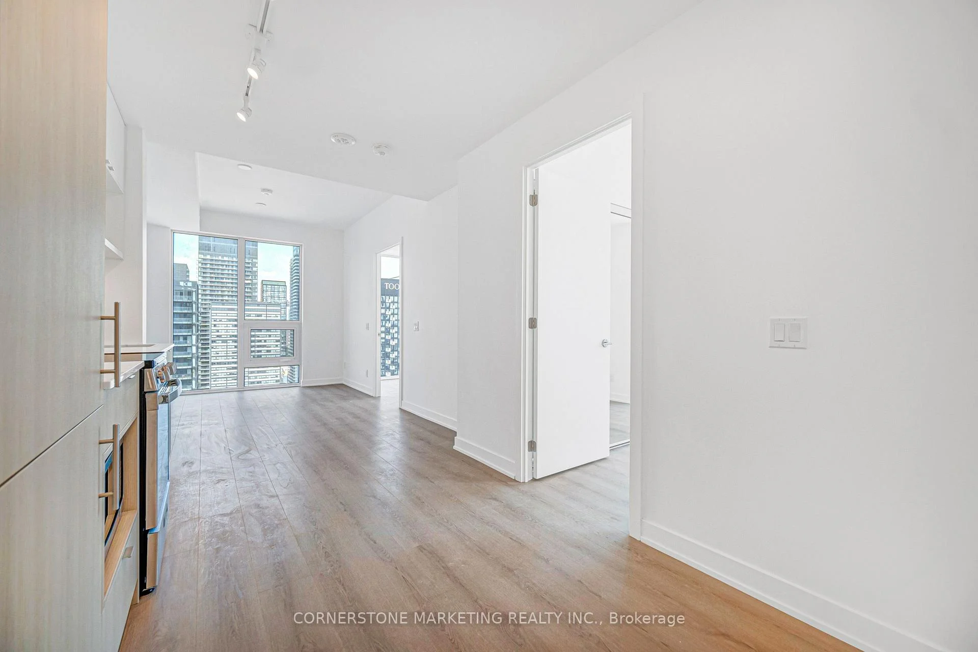 Photo 3 of Unit 3503, 100 Queen Street E, Toronto, Church-Yonge Corridor — HOMEH
