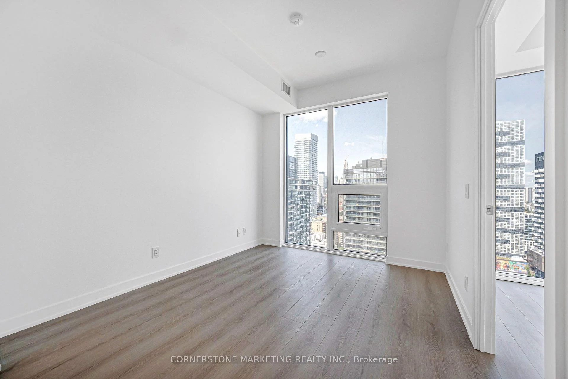 Photo 5 of Unit 3503, 100 Queen Street E, Toronto, Church-Yonge Corridor — HOMEH