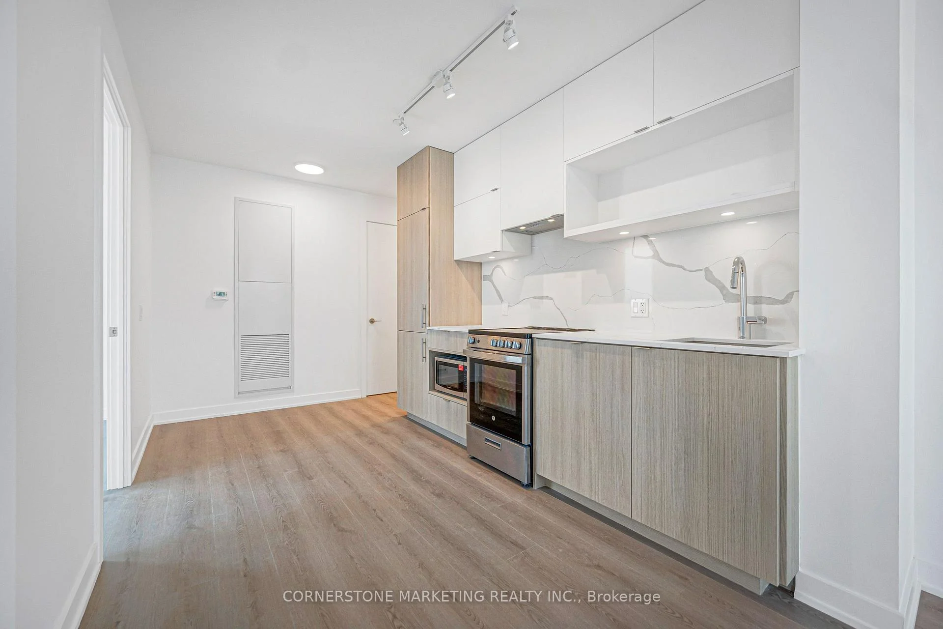 Photo 7 of Unit 3503, 100 Queen Street E, Toronto, Church-Yonge Corridor — HOMEH