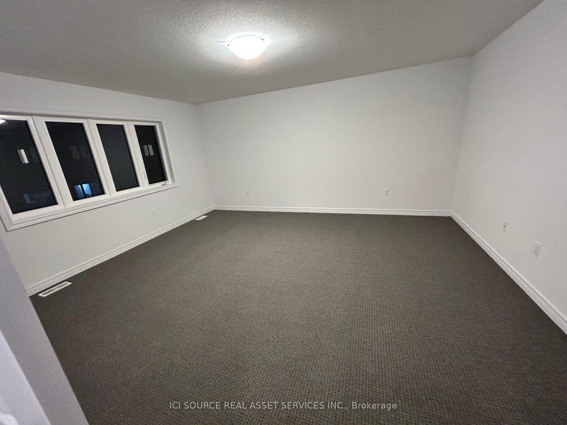 Photo 8 of 22 Holder Drive, Brantford, Empire South — HOMEH